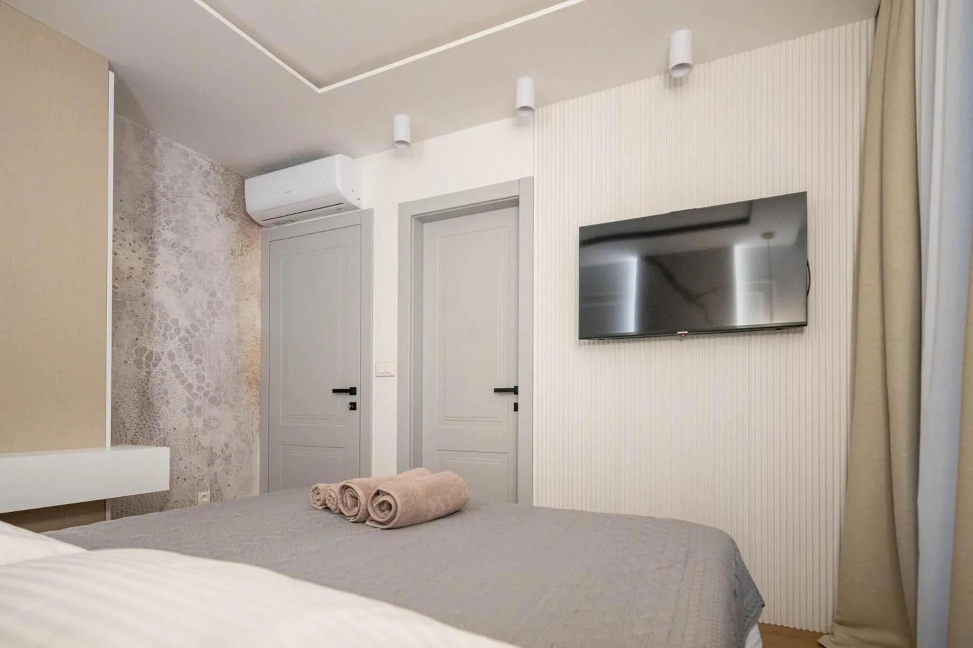 TV and multimedia, Bed in Villa Sorriso