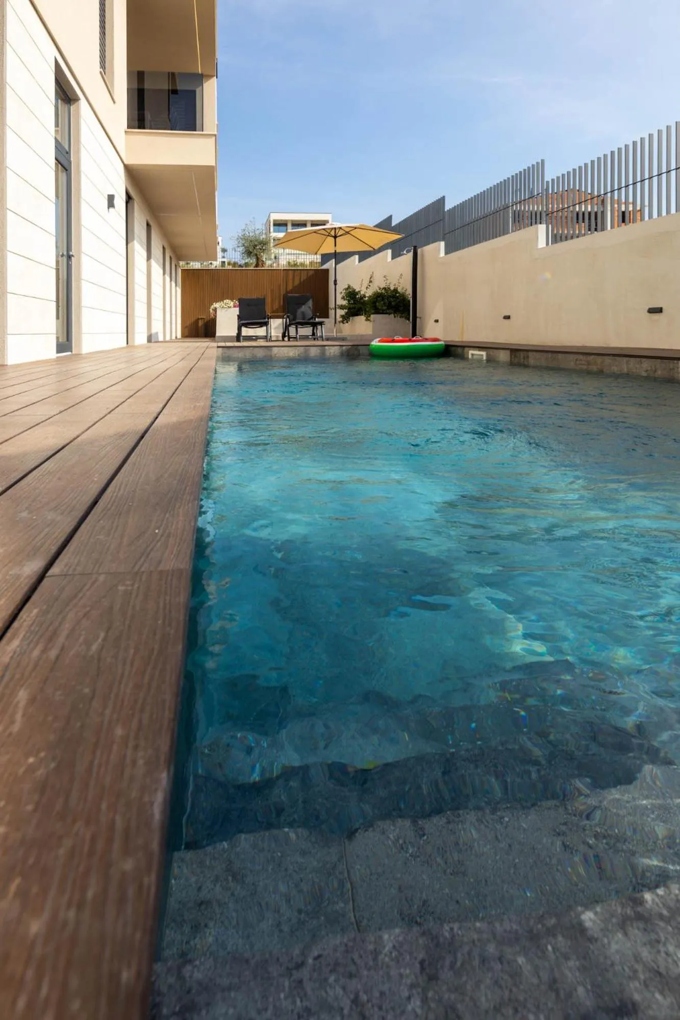 Swimming pool in Villa Sorriso