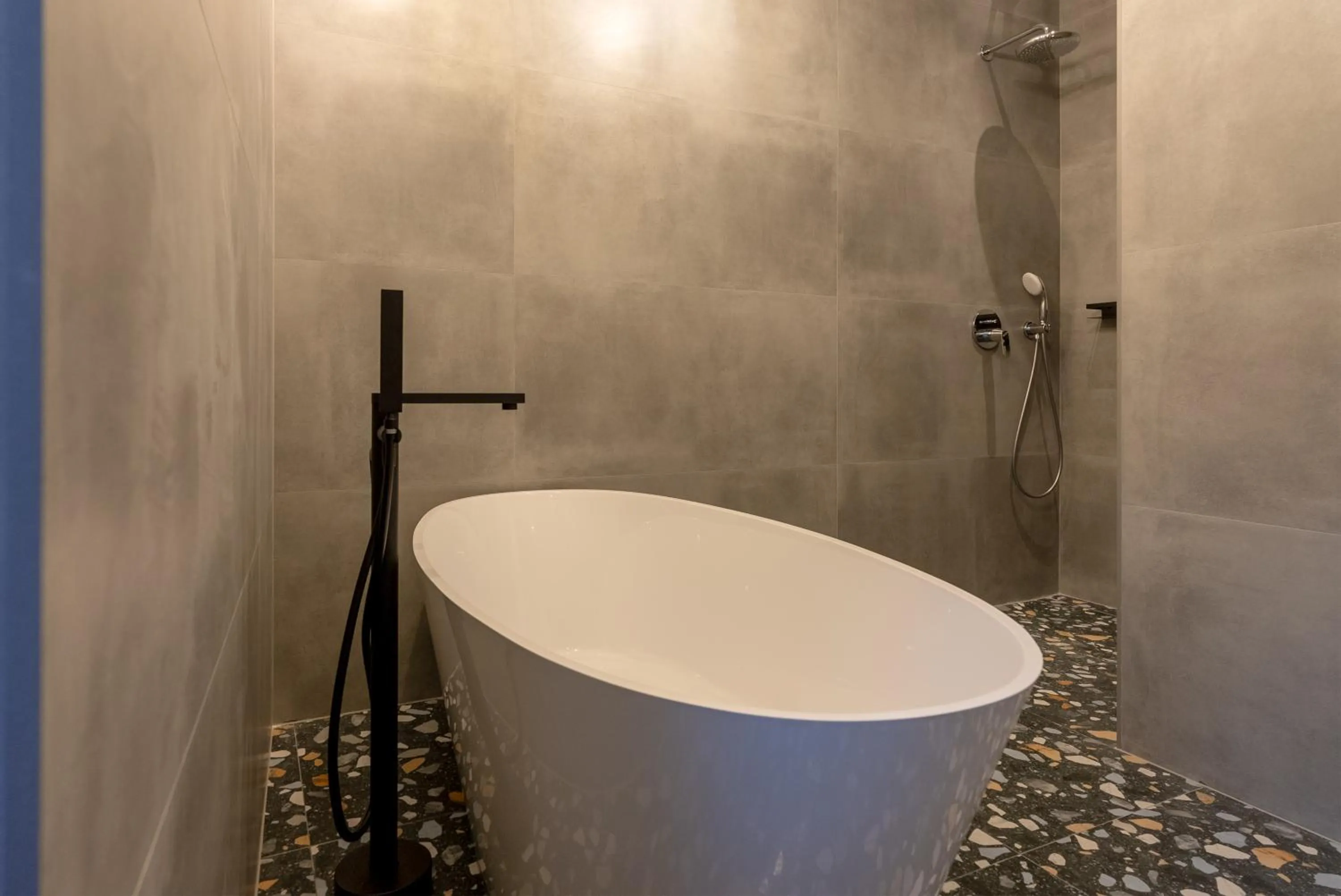 Toilet in City Premium Heritage