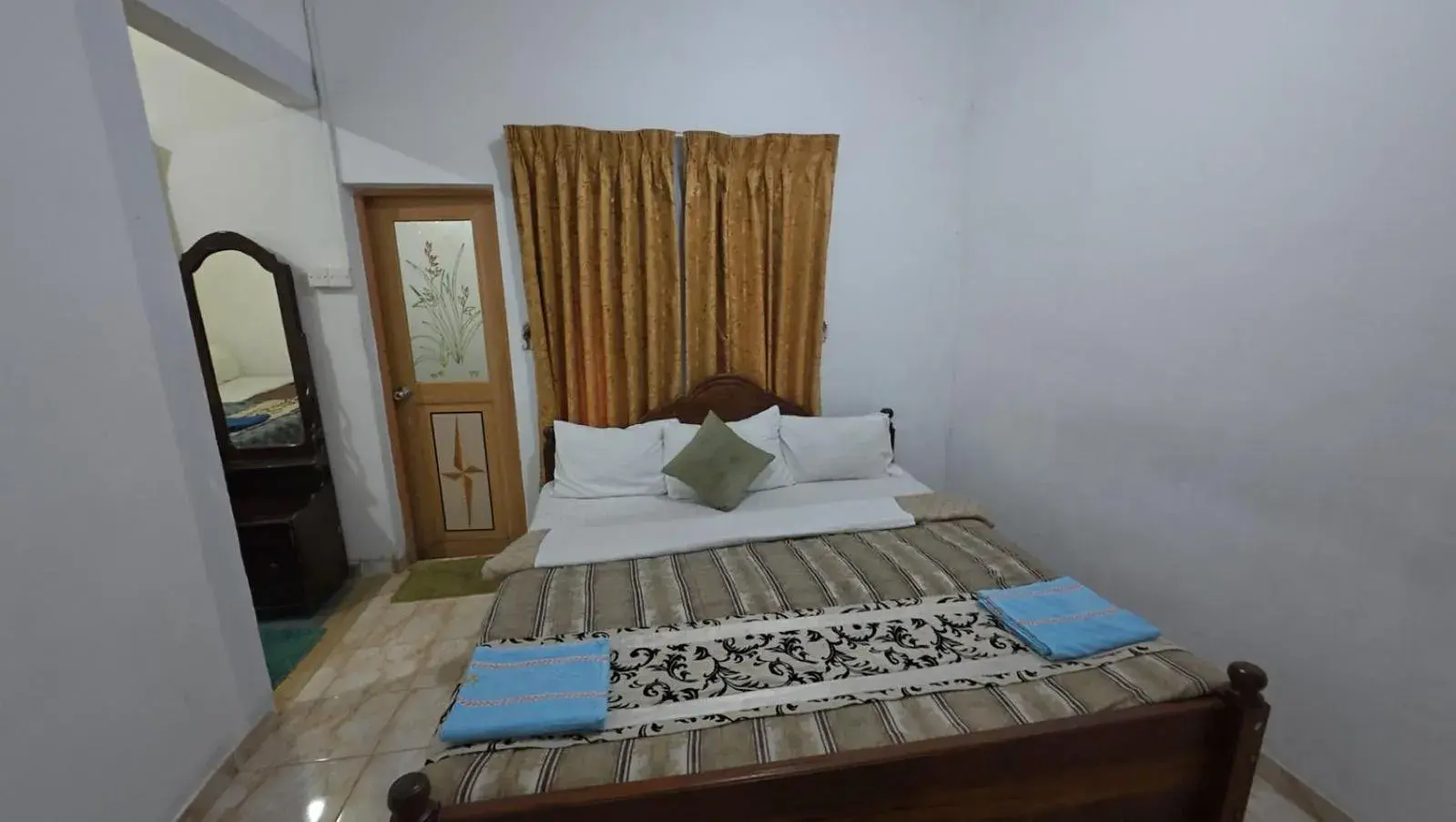 Budget Double Room - single occupancy in Pedro Resort & Bungalow Nuwara Eliya Budget Double Room - single occupancy in Pedro Resort & Bungalow Nuwara Eliya