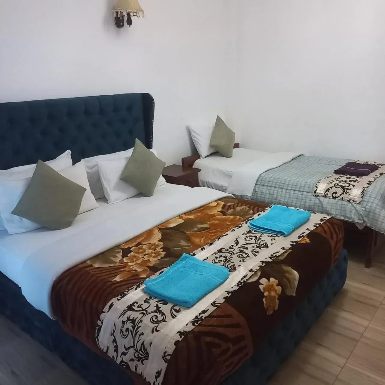 Triple Room with Balcony in Pedro Resort & Bungalow Nuwara Eliya Triple Room with Balcony in Pedro Resort & Bungalow Nuwara Eliya
