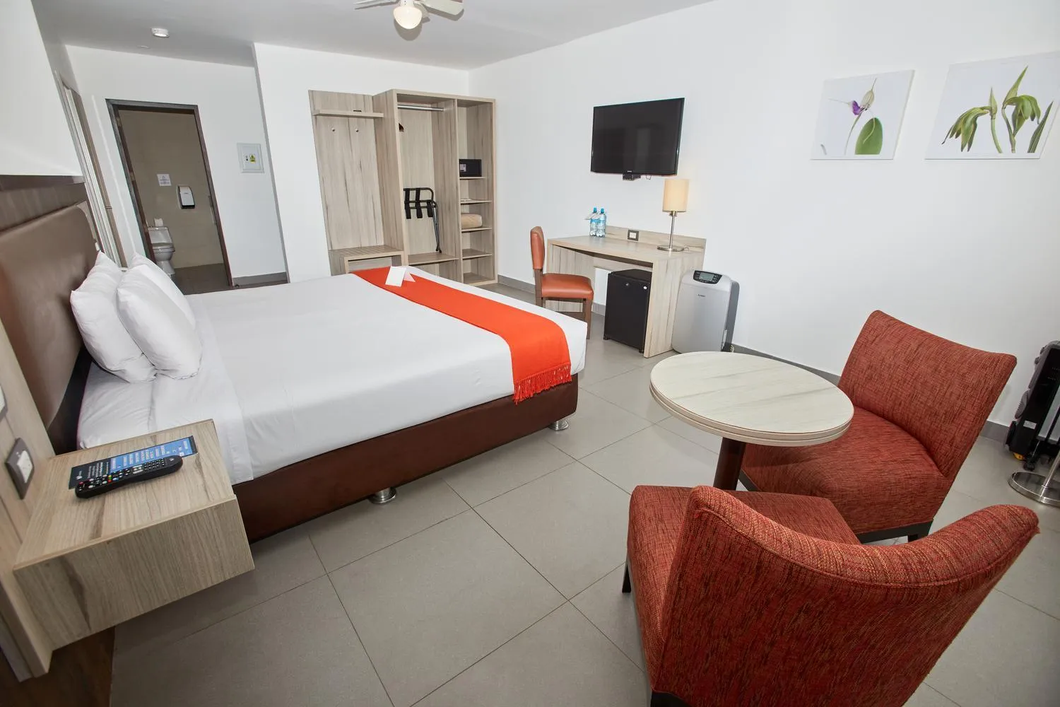 Photo of the whole room, Bed in Casa Andina Standard Machu Picchu