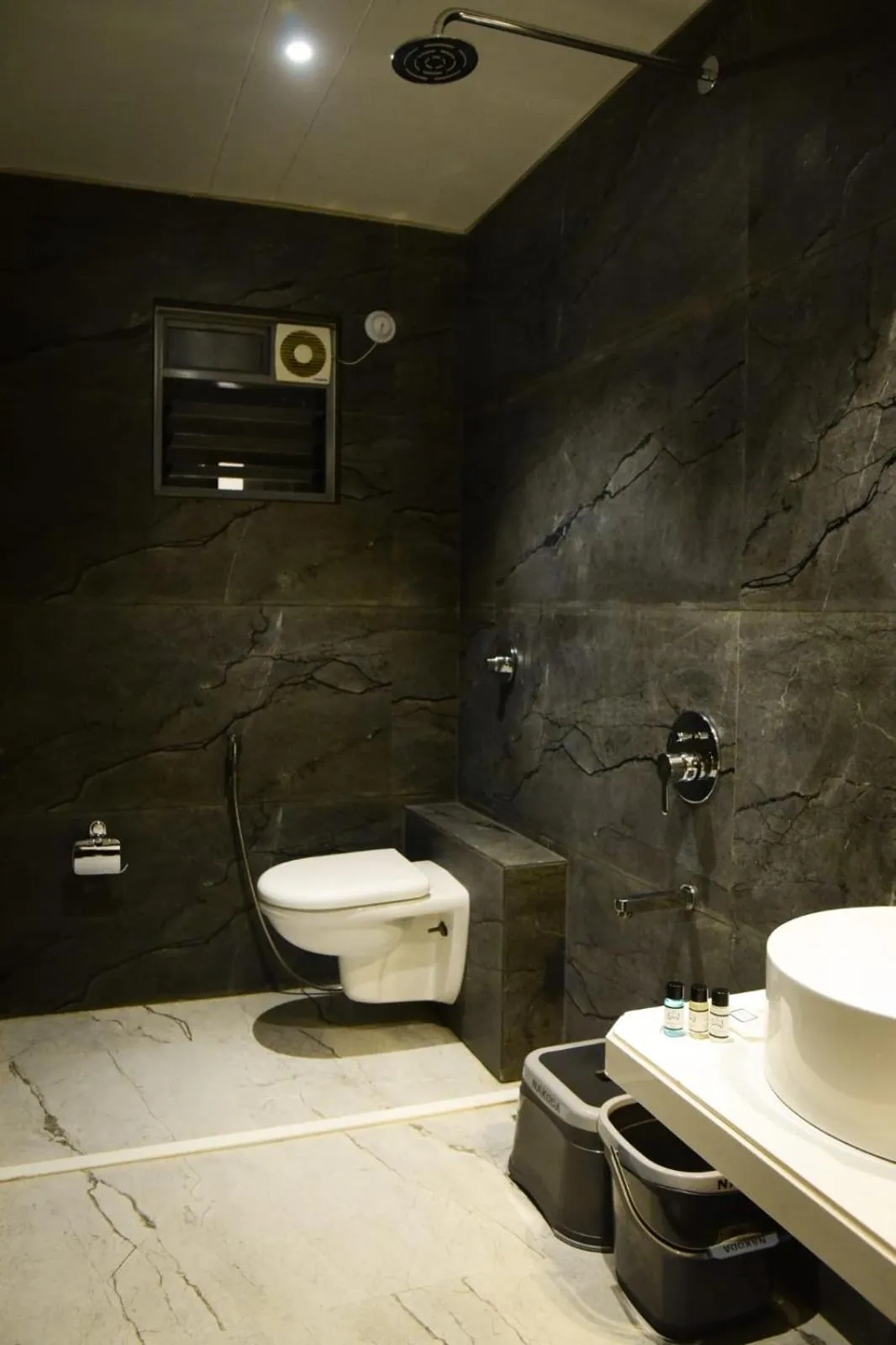 Bathroom in The Sky Land Hotel & Restaurant