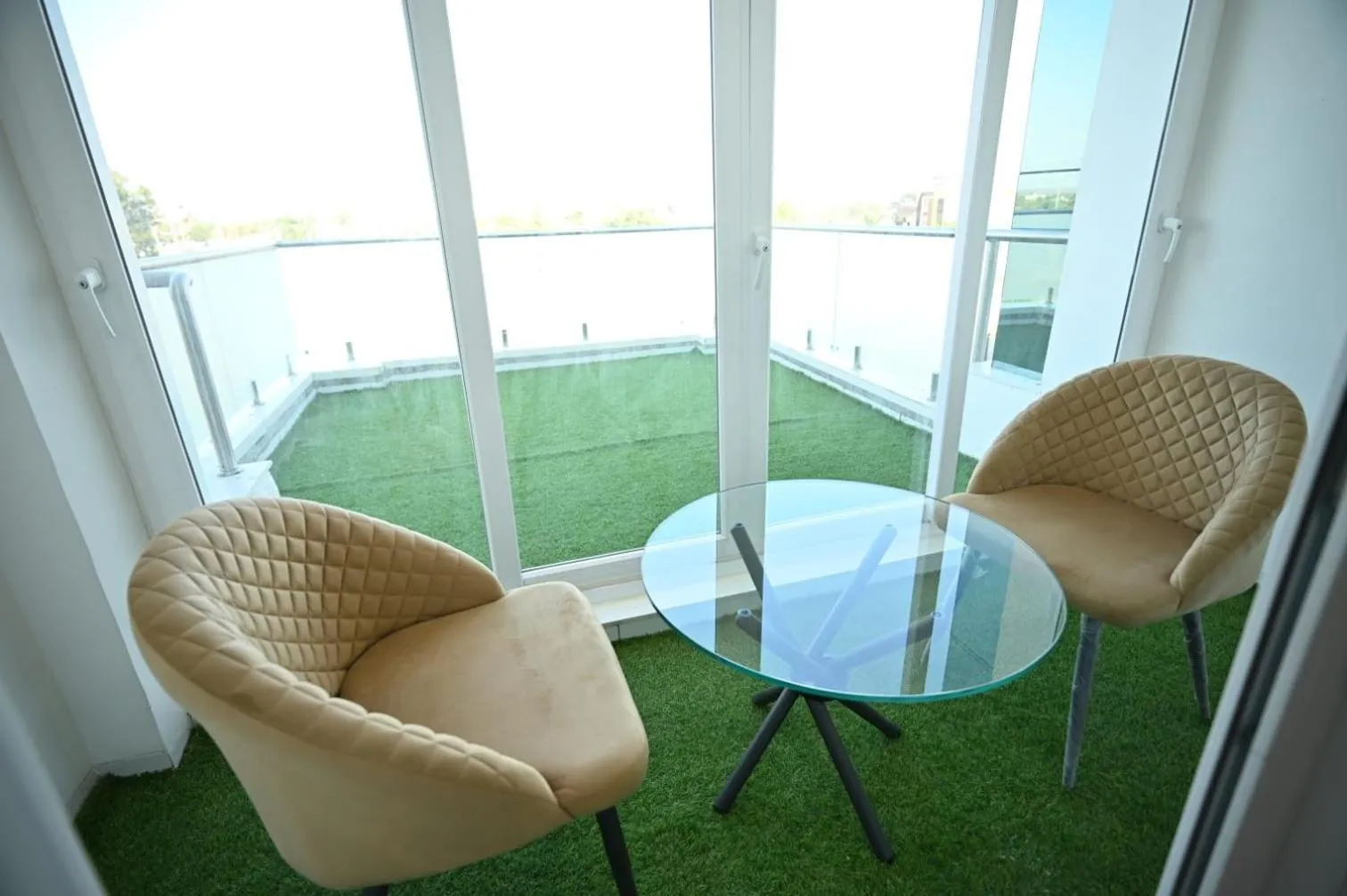 Balcony/Terrace, Seating Area in The Sky Land Hotel & Restaurant