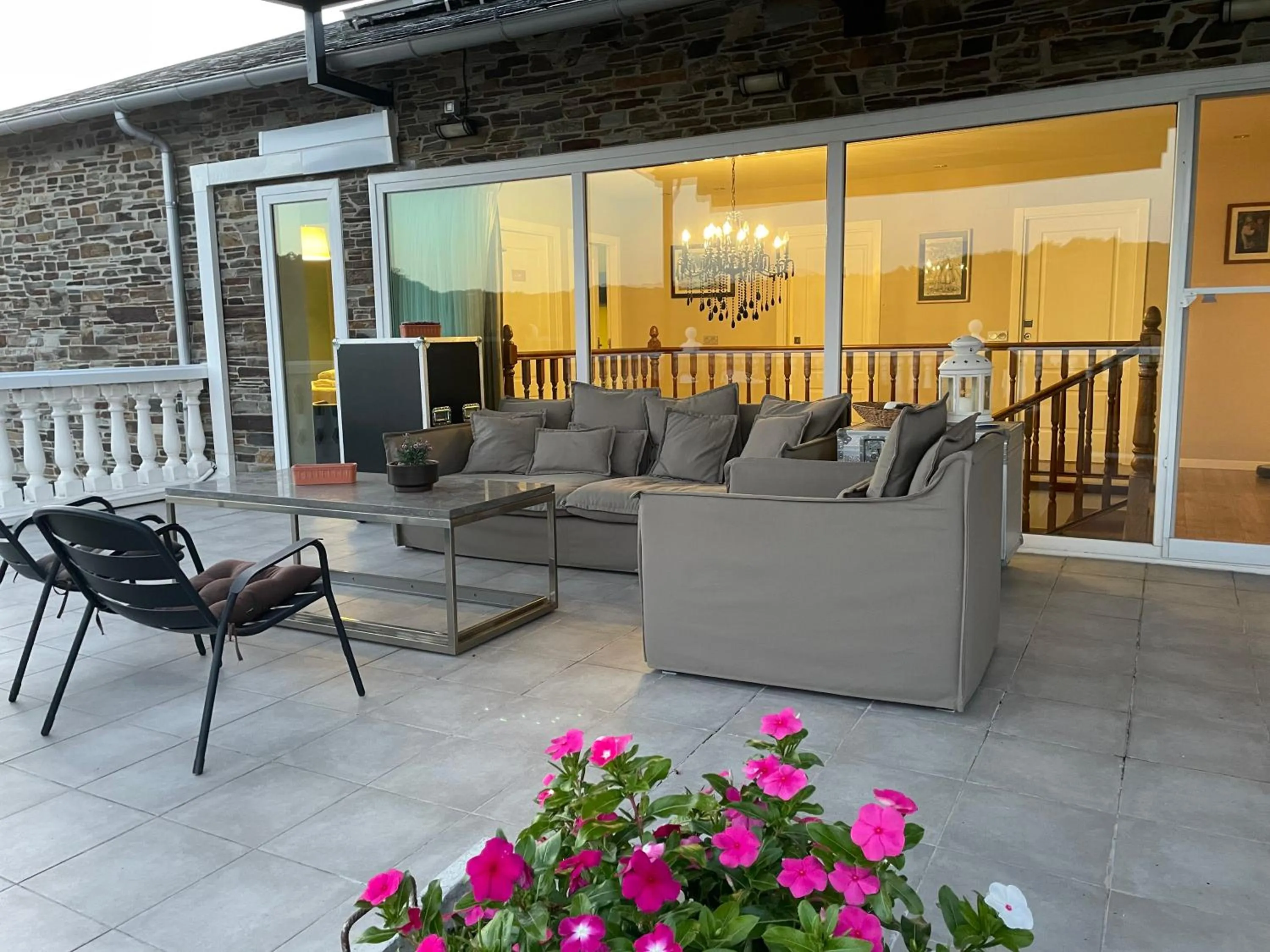 Internal: Not applicable to any particular room in Casa Acougo, Sarria