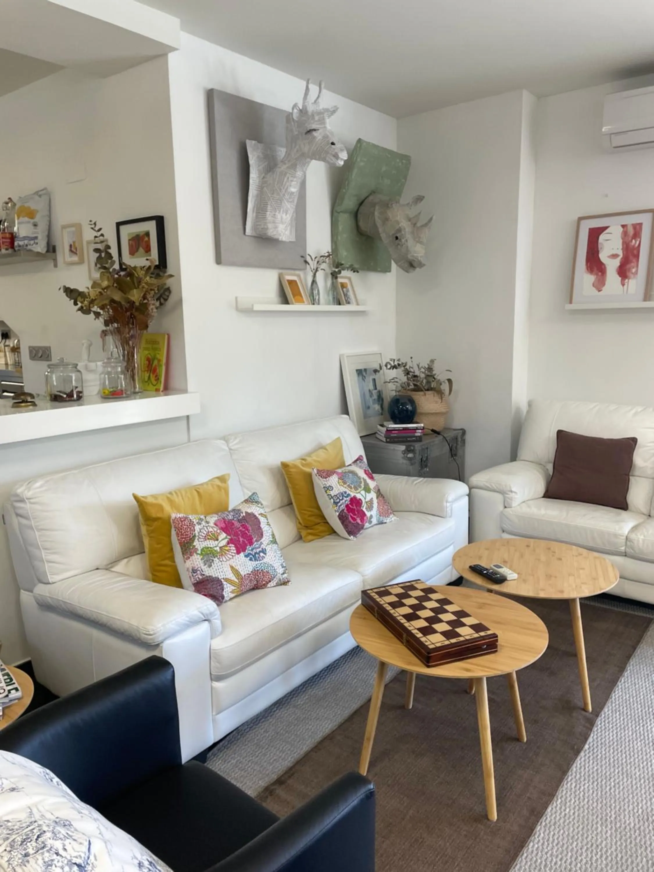 Internal: Not applicable to any particular room in Casa Acougo, Sarria