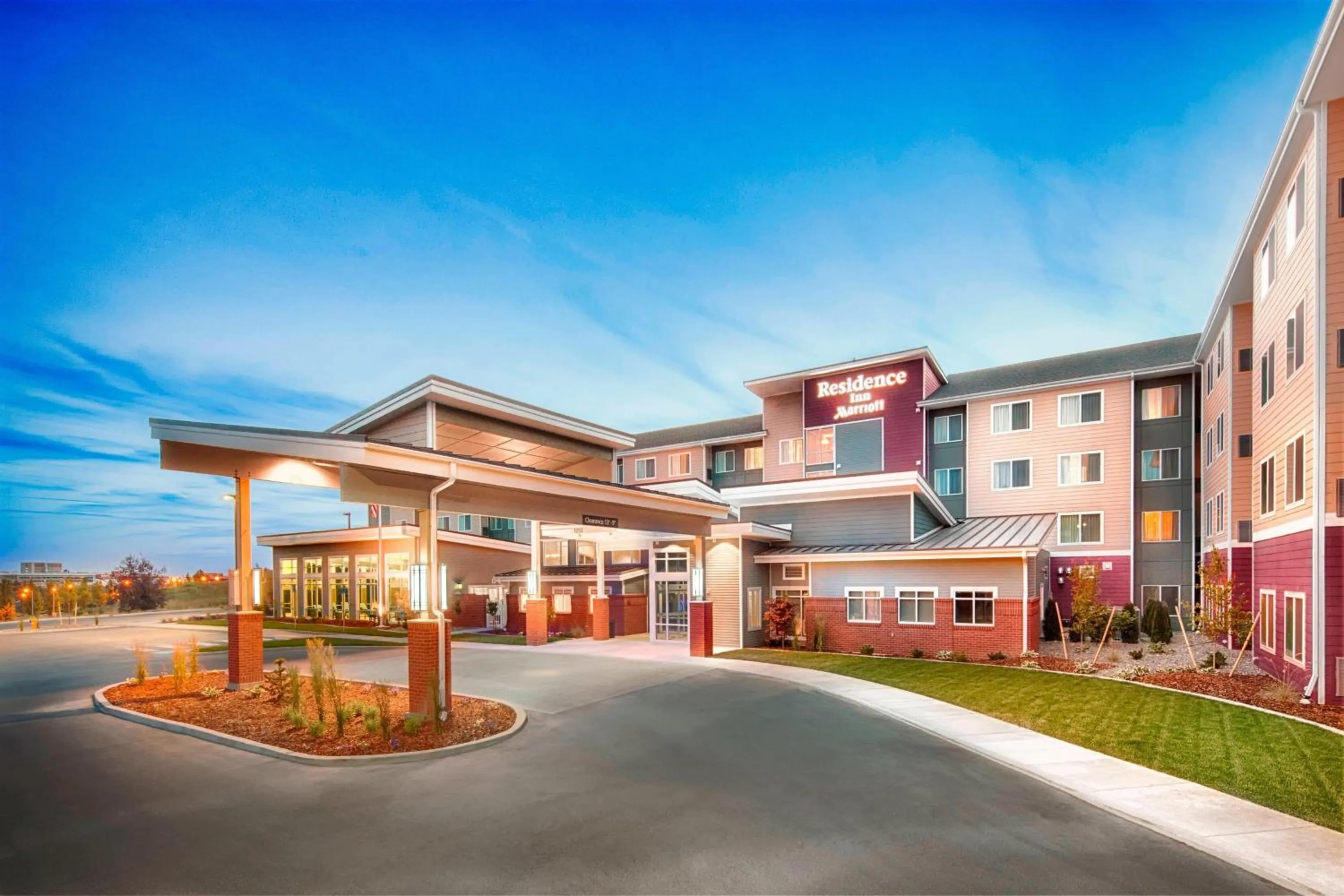 Property building in Residence Inn by Marriott Pullman