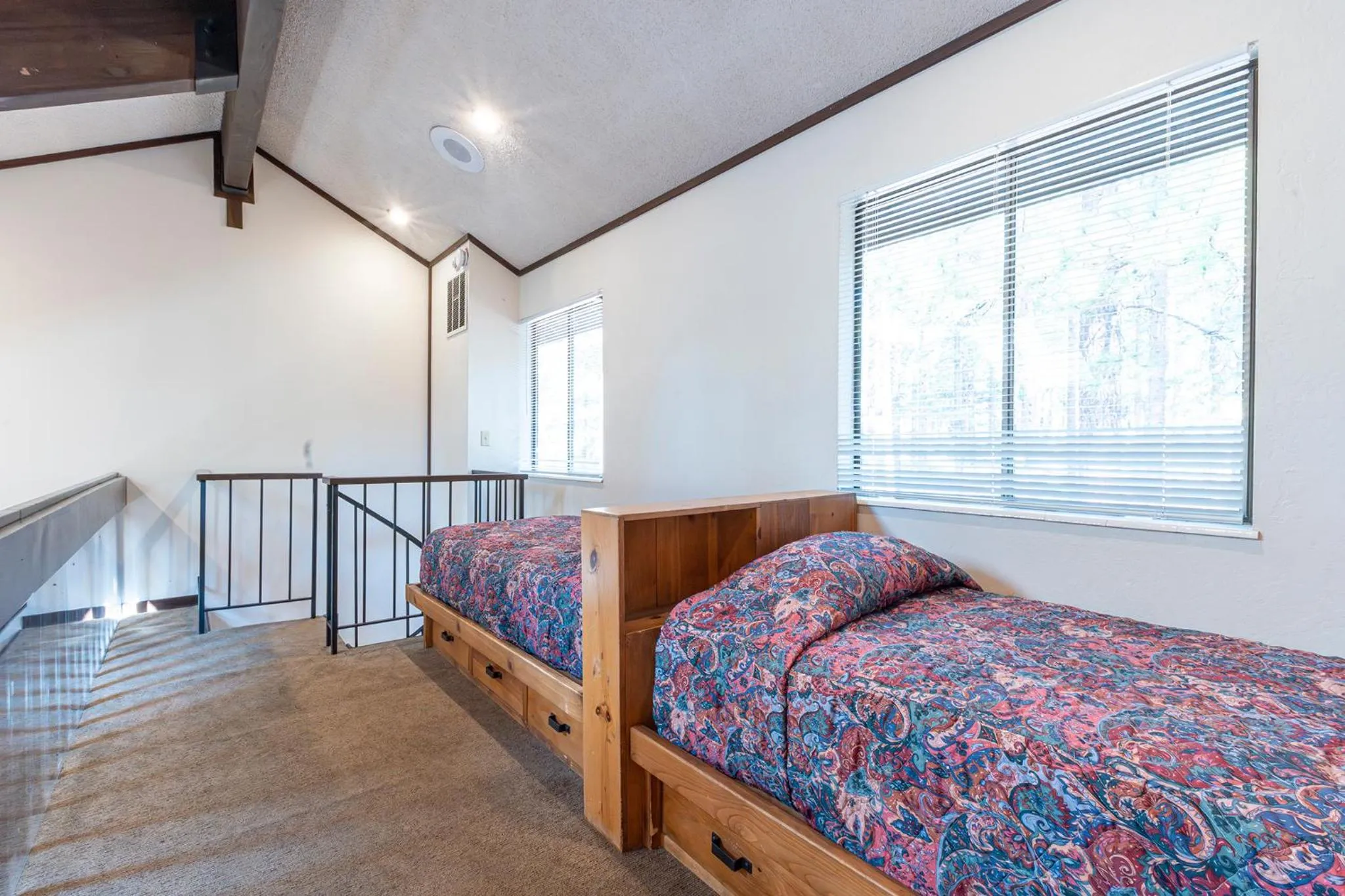 Bed in Club Tahoe Resort