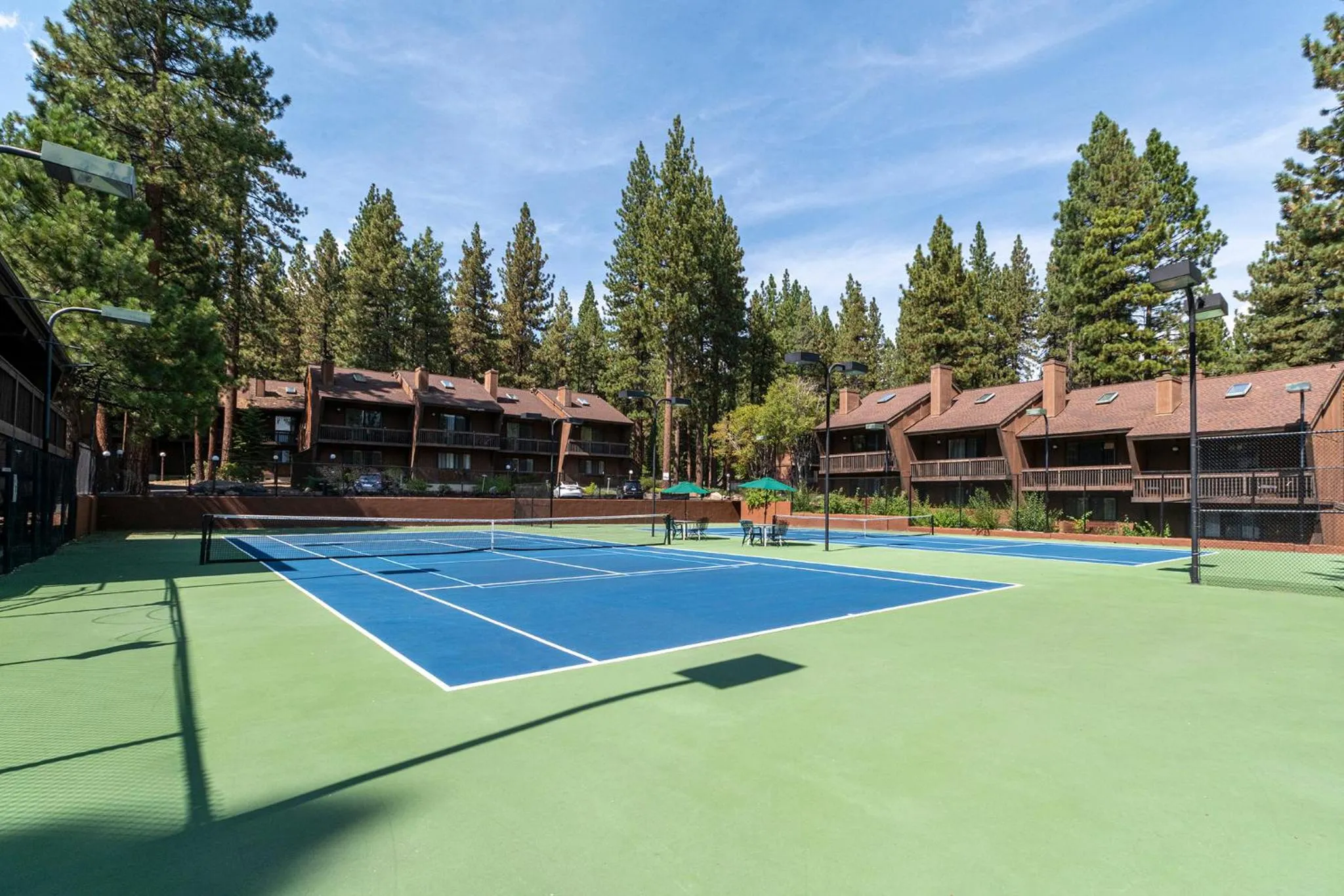 Tennis court in Club Tahoe Resort