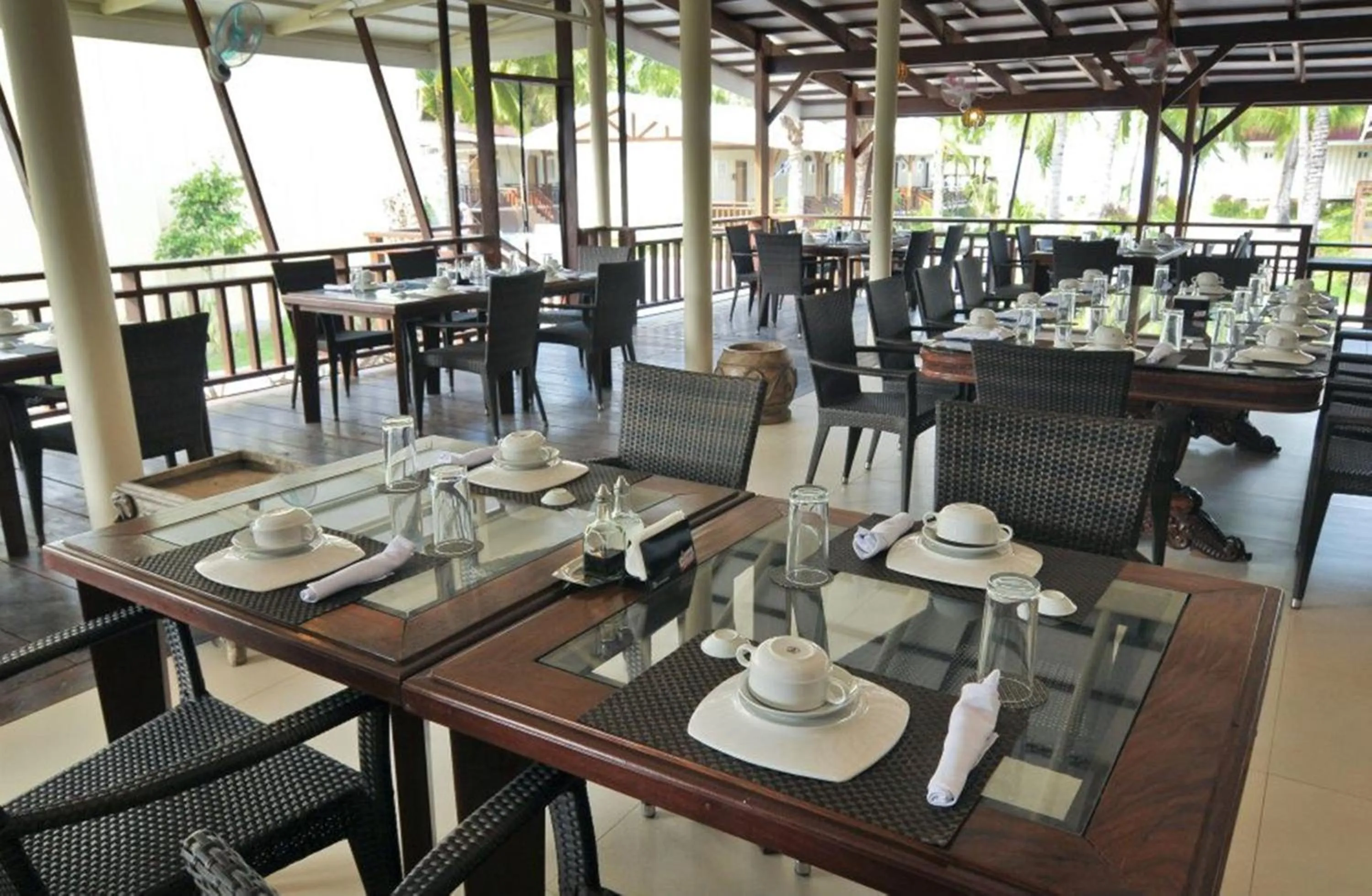 Restaurant/places to eat in Anika Island Resort