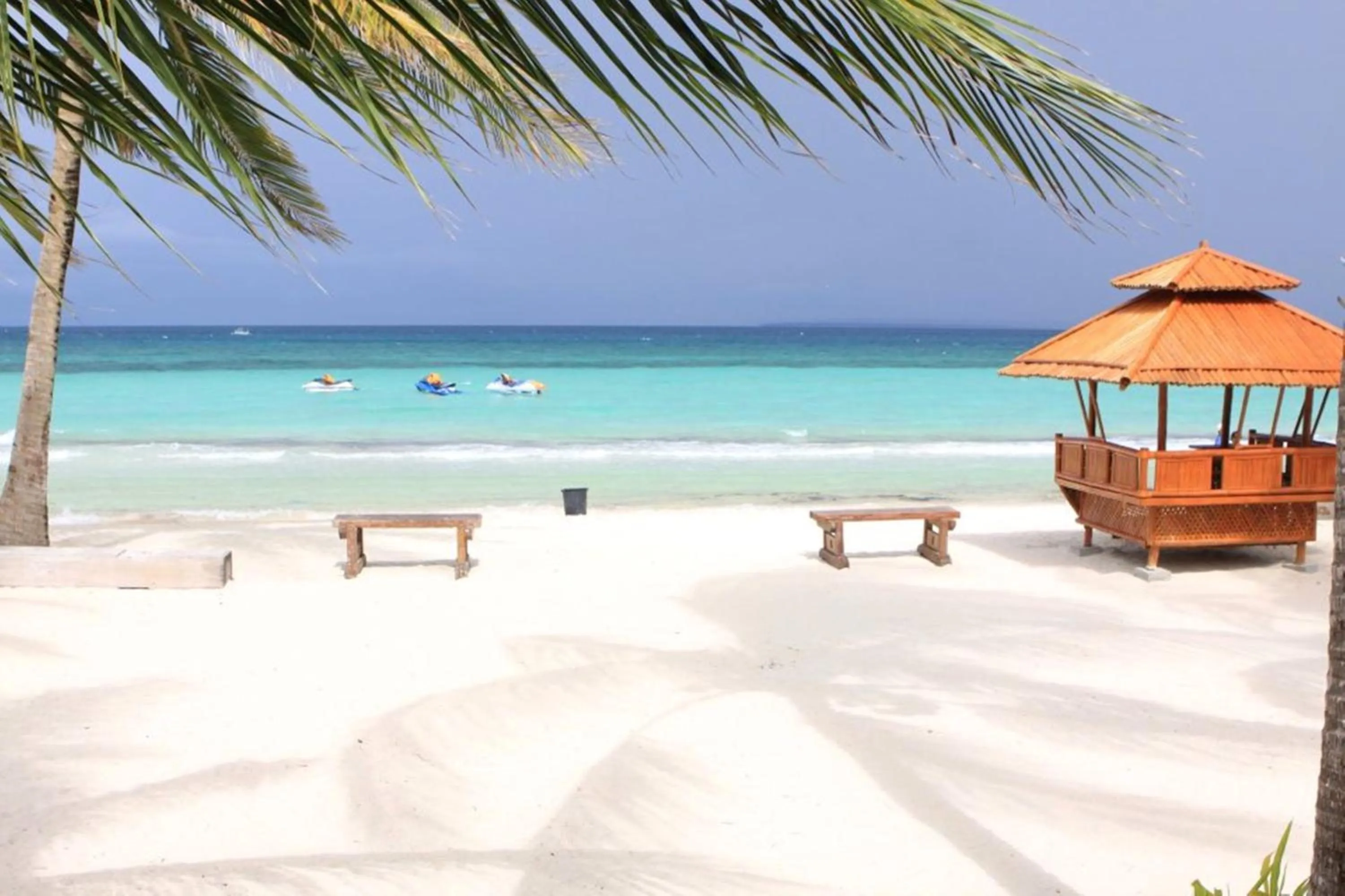 Area and facilities in Anika Island Resort