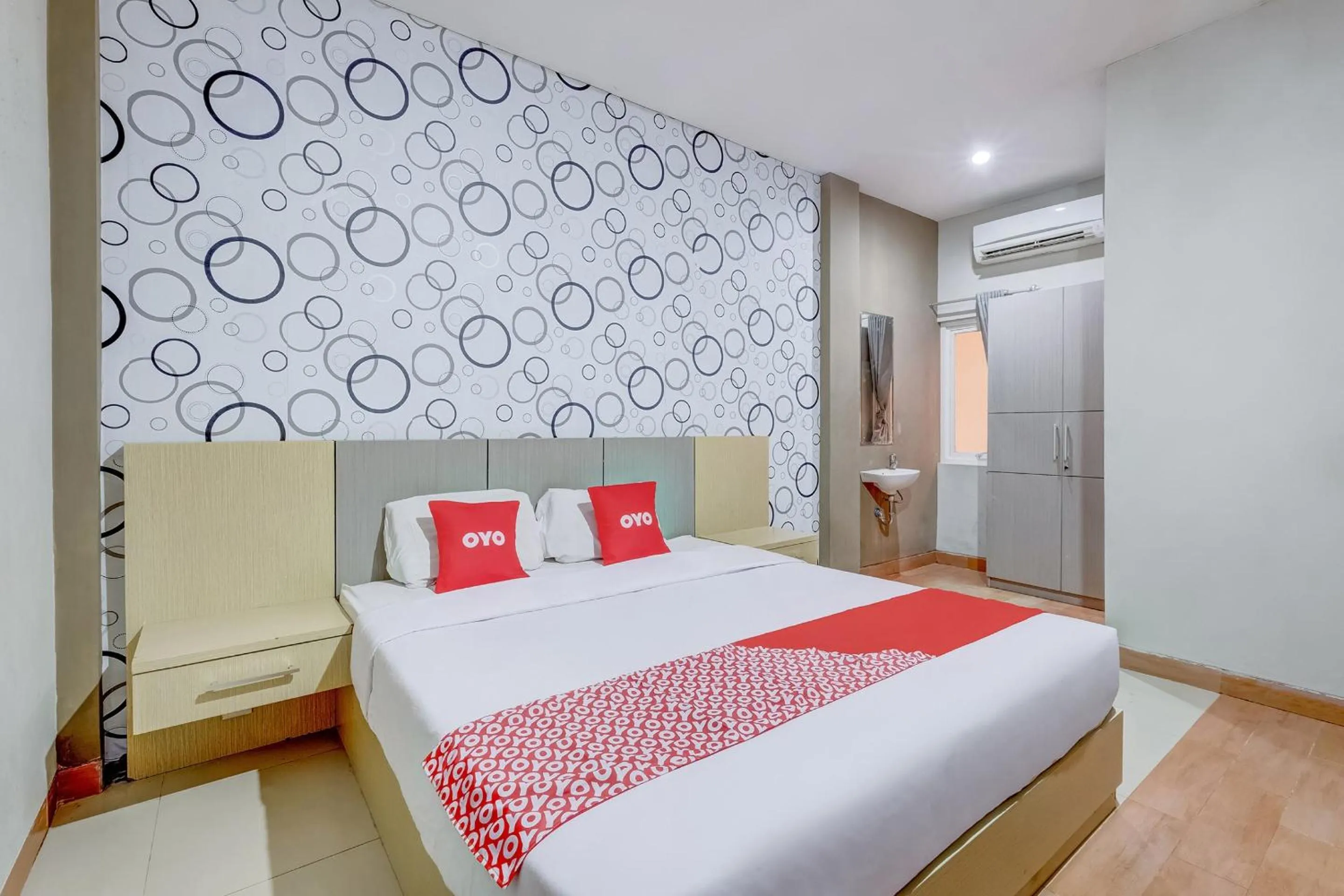 Bedroom in OYO Flagship Tembok Batu Residence