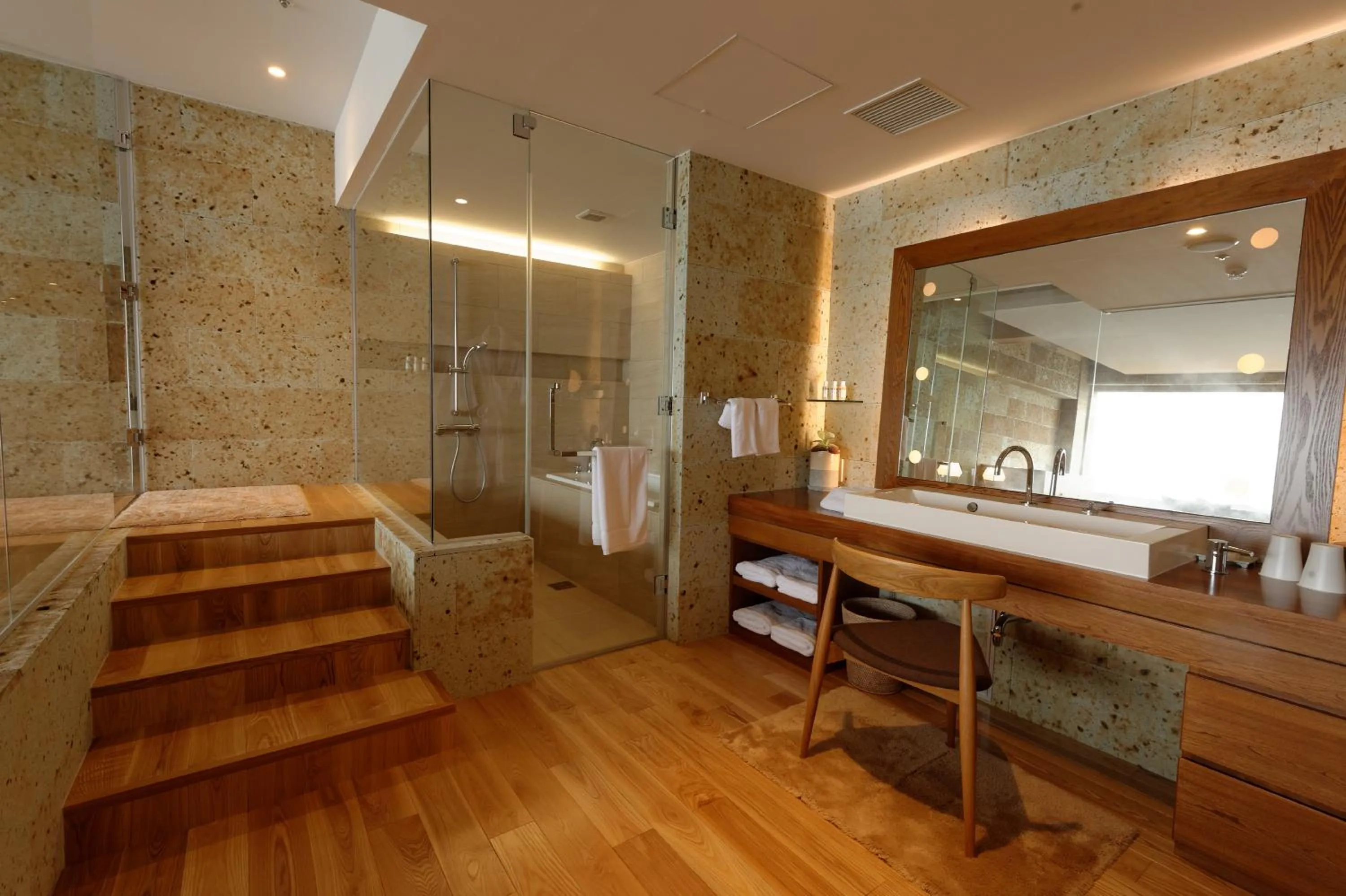 Bathroom in Bella Vista Spa and Marina ONOMICHI