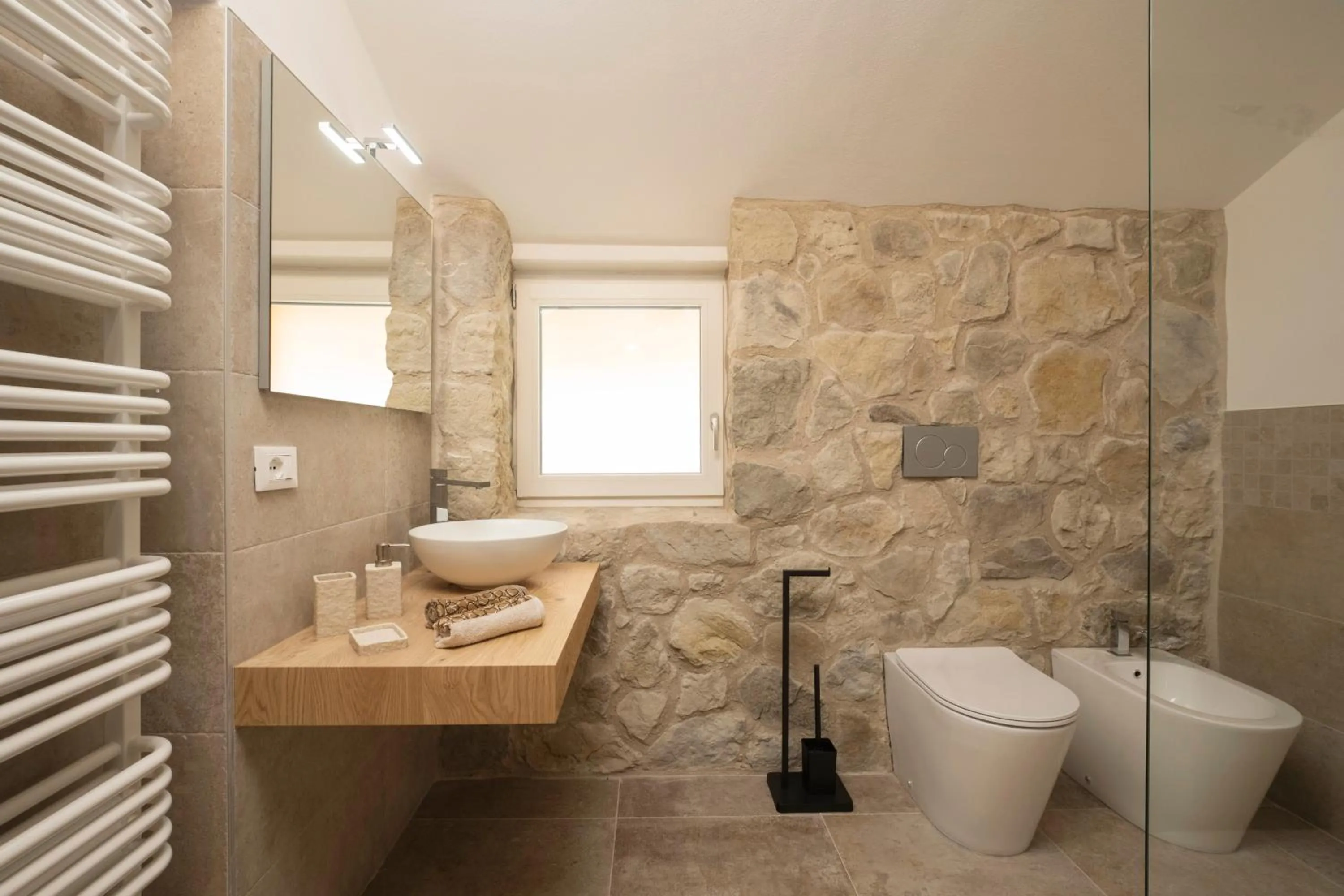 Toilet in SnowLake Suite & Apartment