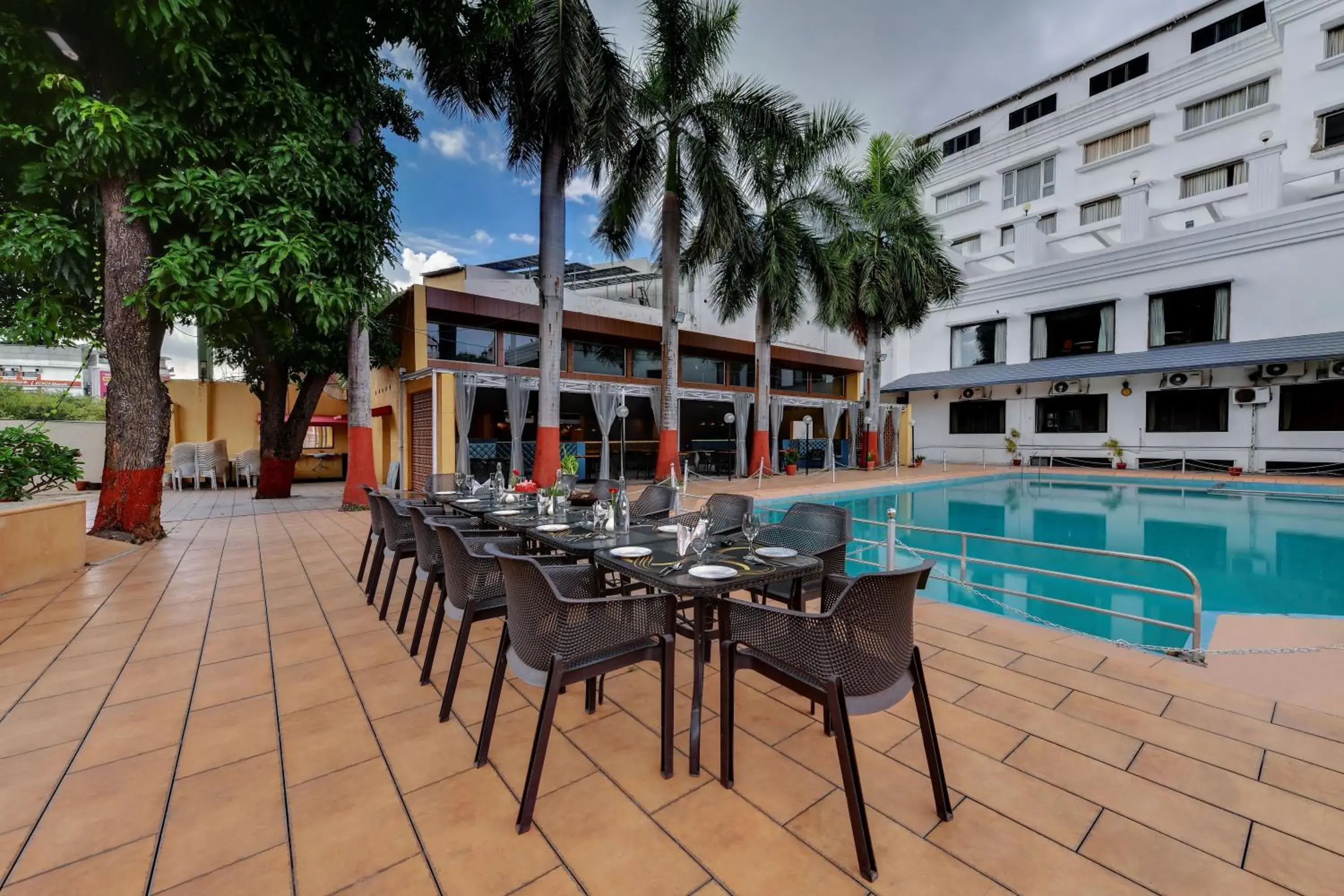 Swimming pool in Quality Inn Regency, Nashik Swimming pool in Quality Inn Regency, Nashik