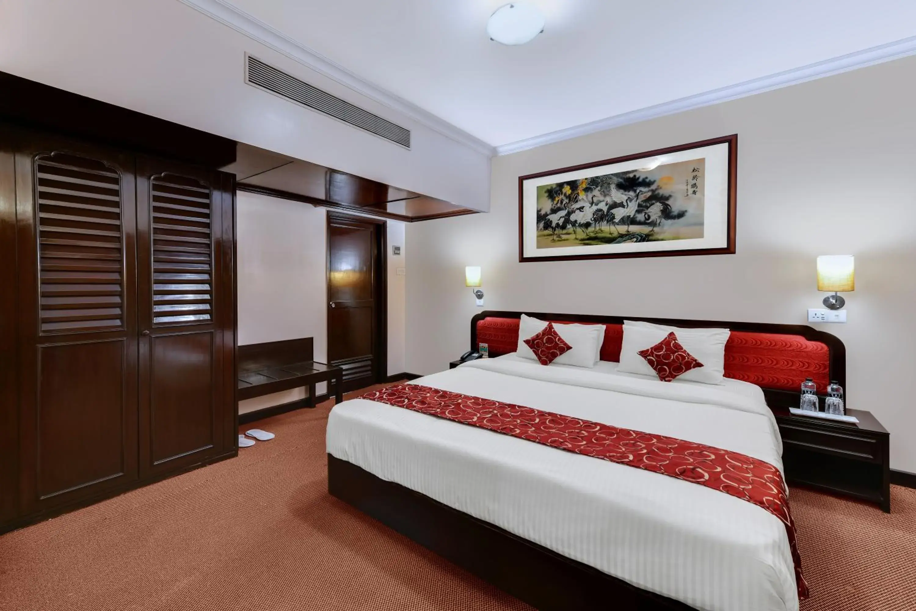 Bed in Quality Inn Regency, Nashik Bed in Quality Inn Regency, Nashik