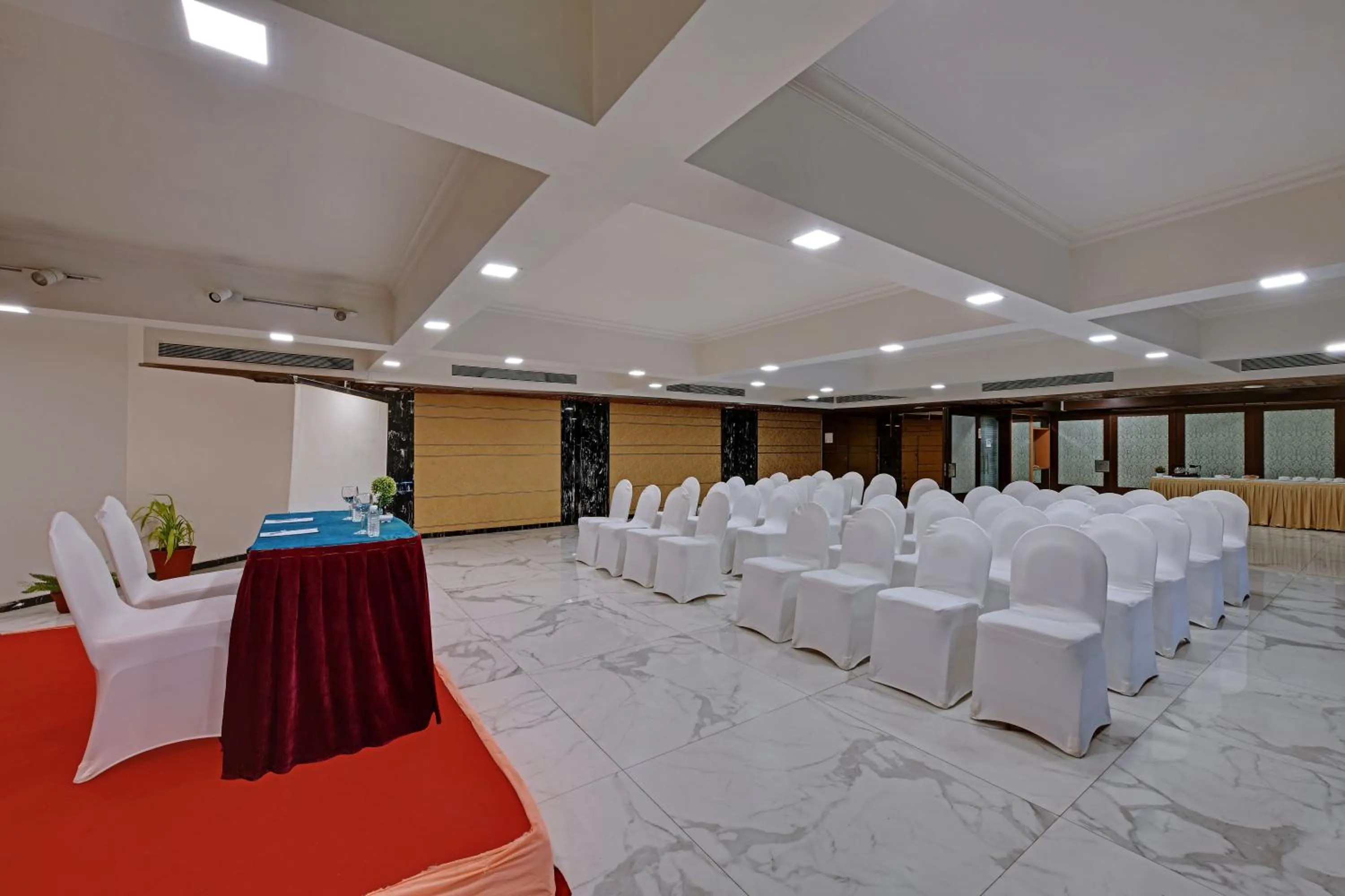 Banquet/Function facilities in Quality Inn Regency, Nashik