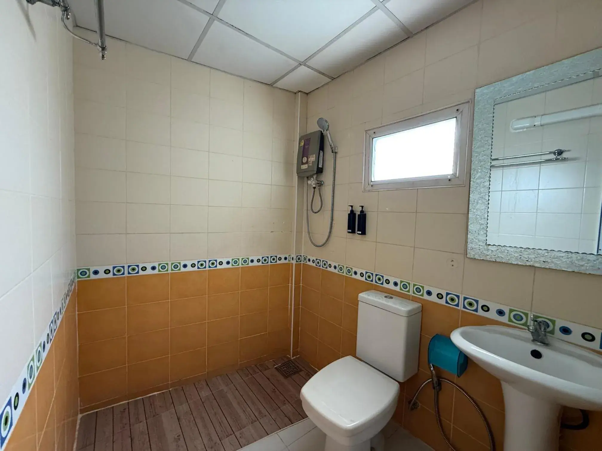 Bed By Cruise Hotel At Samakkhi-Tivanont Bed By Cruise Hotel At Samakkhi-Tivanont