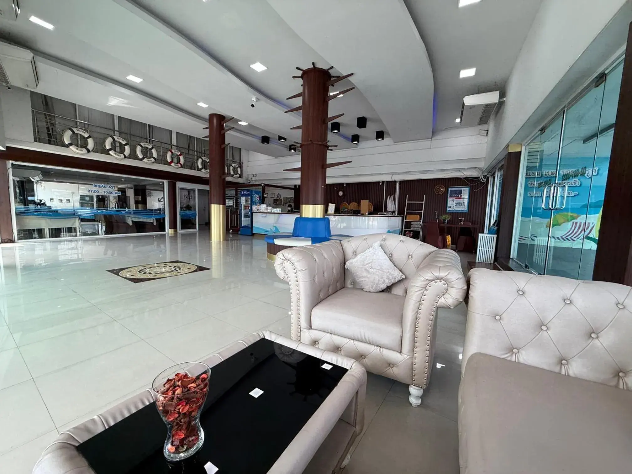 Lobby or reception in Bed By Cruise Hotel At Samakkhi-Tivanont Lobby or reception in Bed By Cruise Hotel At Samakkhi-Tivanont