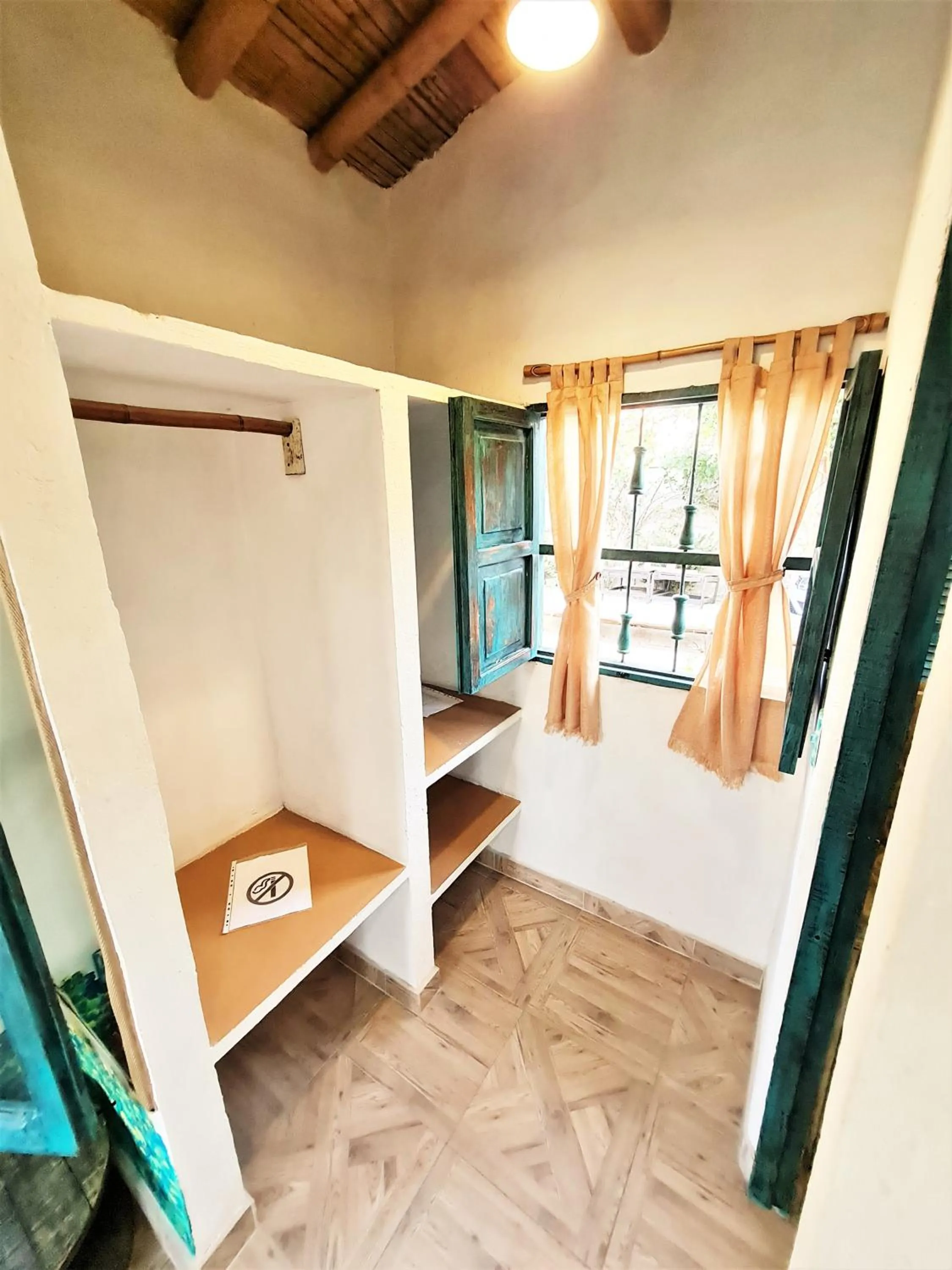 wardrobe, Bed in Eco-Hotel Chevere Beach