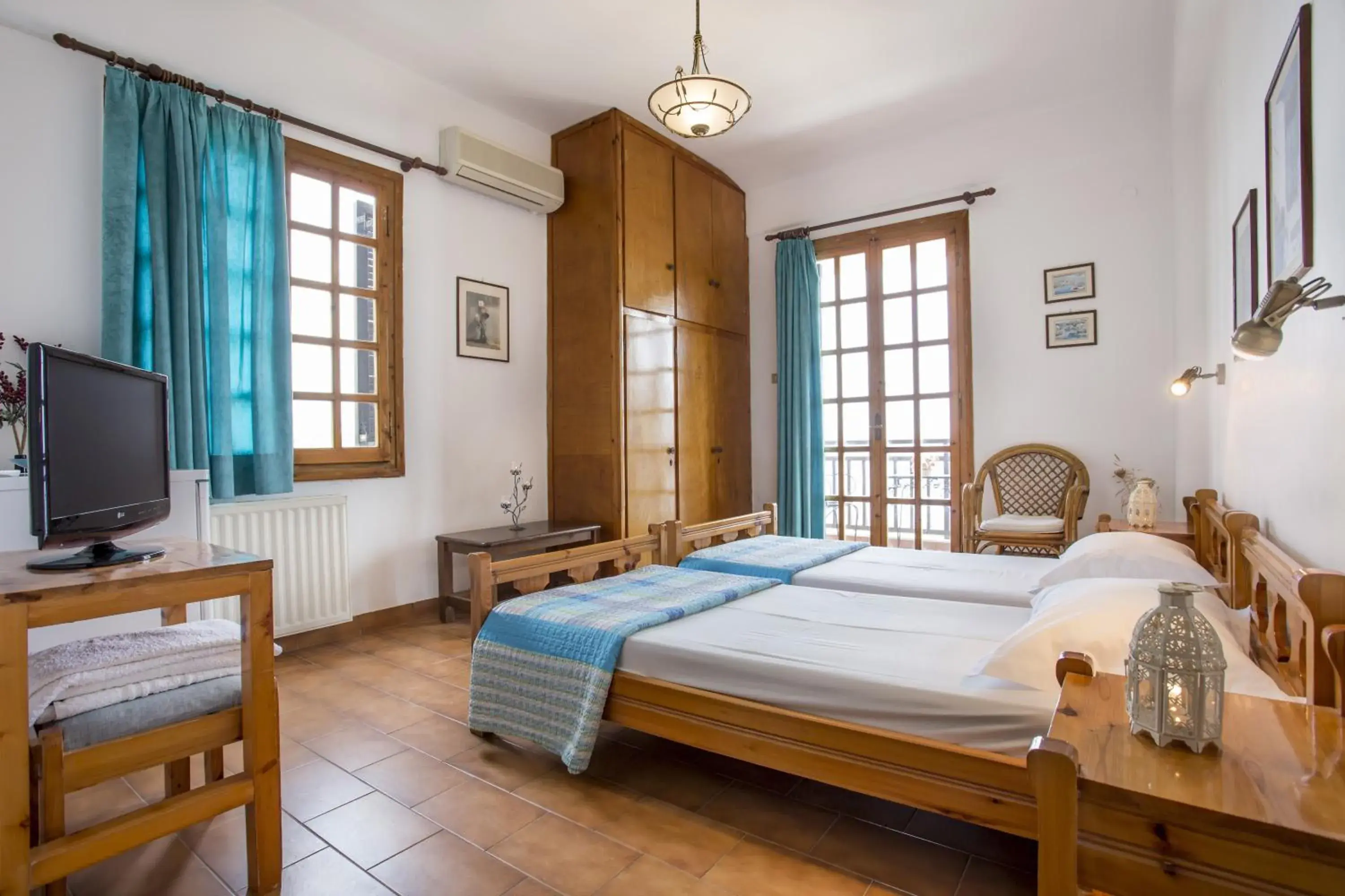 Economy Double or Twin Room in Villa Diamanti Economy Double or Twin Room in Villa Diamanti