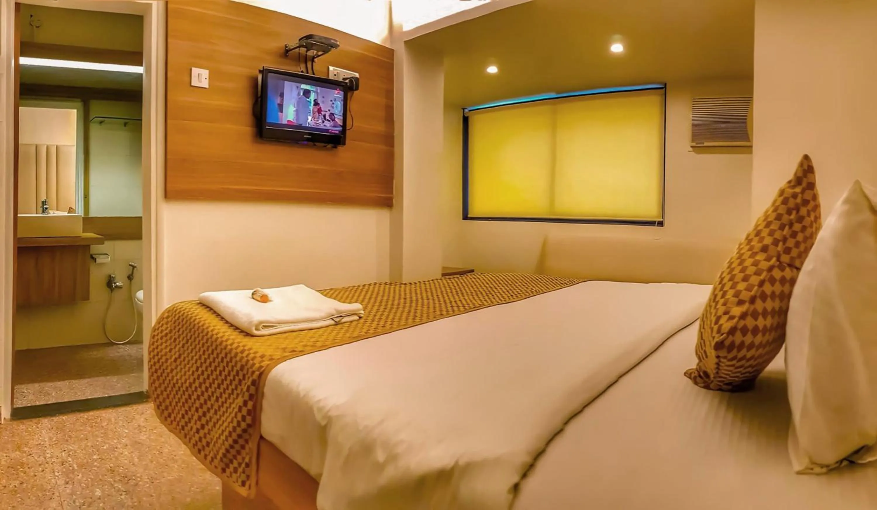 Photo of the whole room, Bed in Hotel Samraj