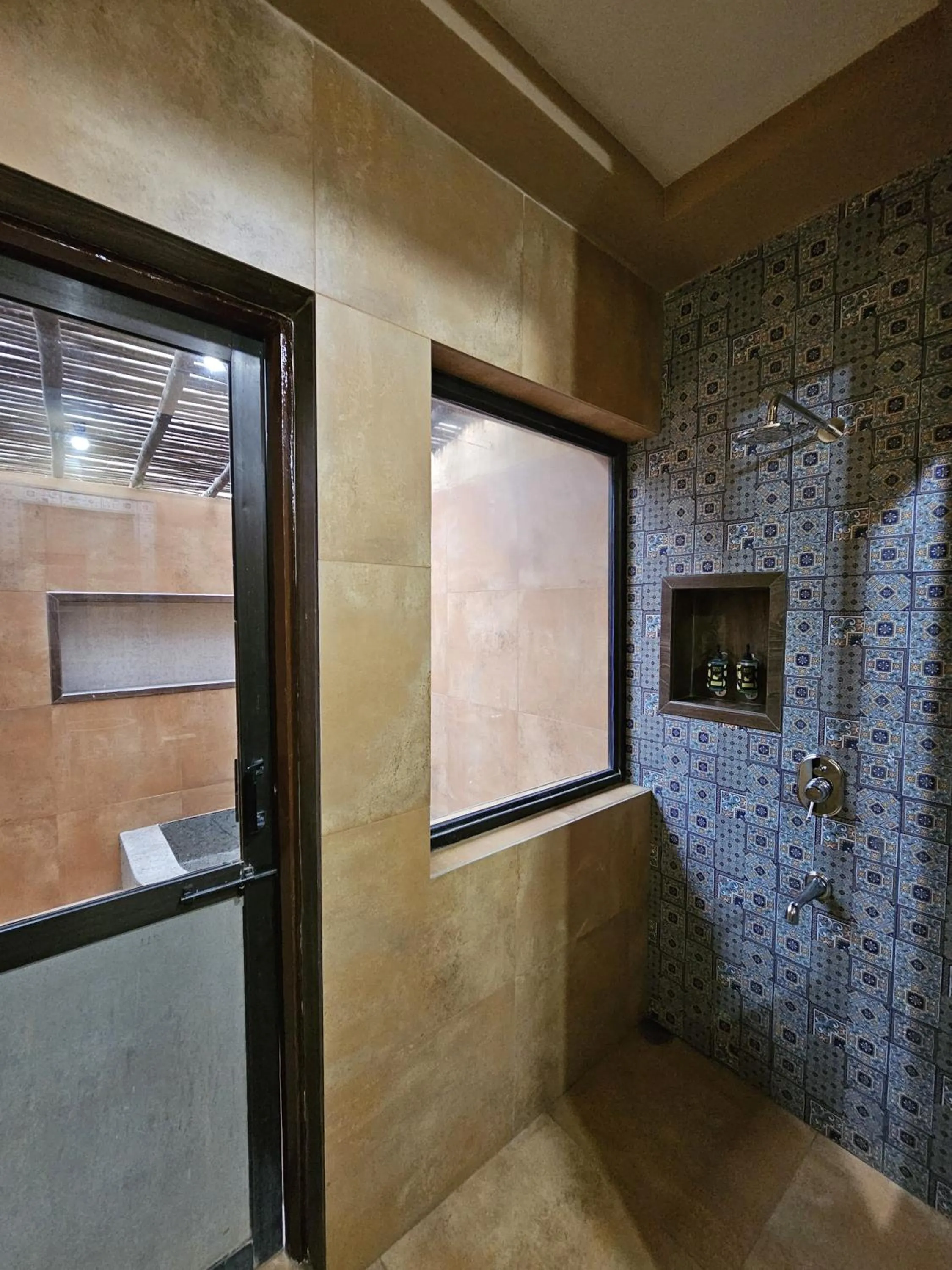 Bathroom in The Celebration Van Vilas