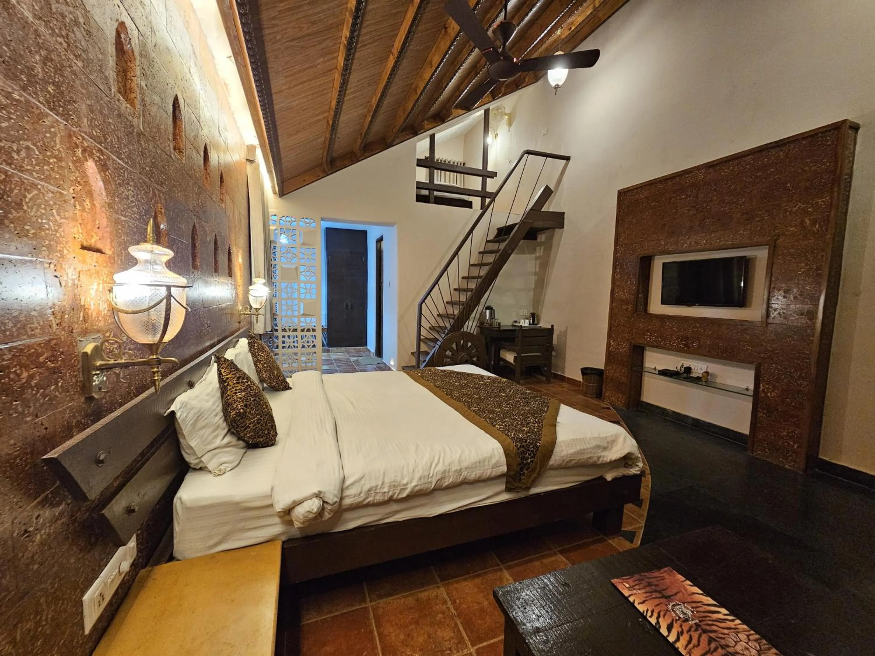 Photo of the whole room, Bed in The Celebration Van Vilas