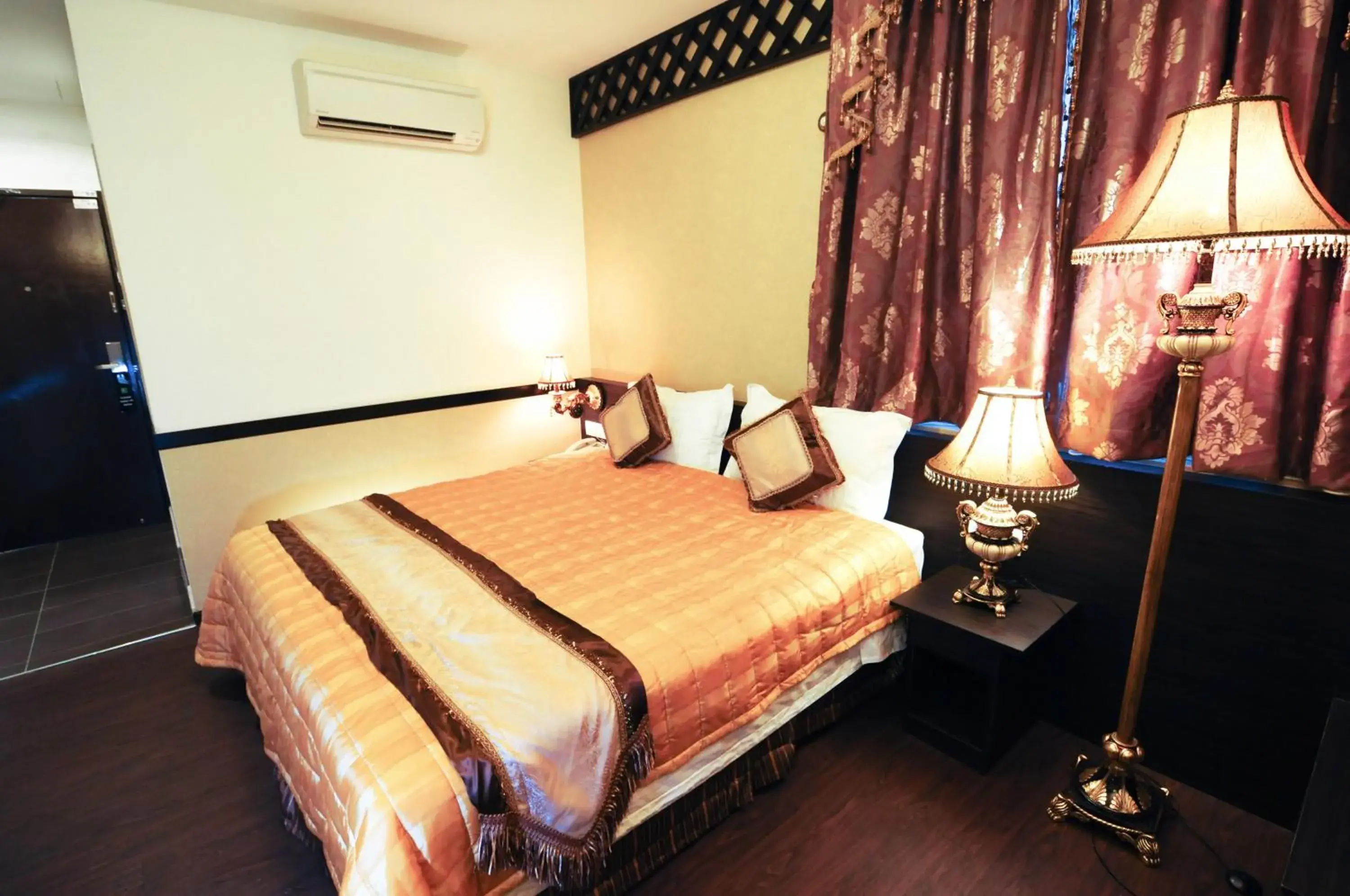 Bed in K Garden Hotel Parit Buntar Bed in K Garden Hotel Parit Buntar