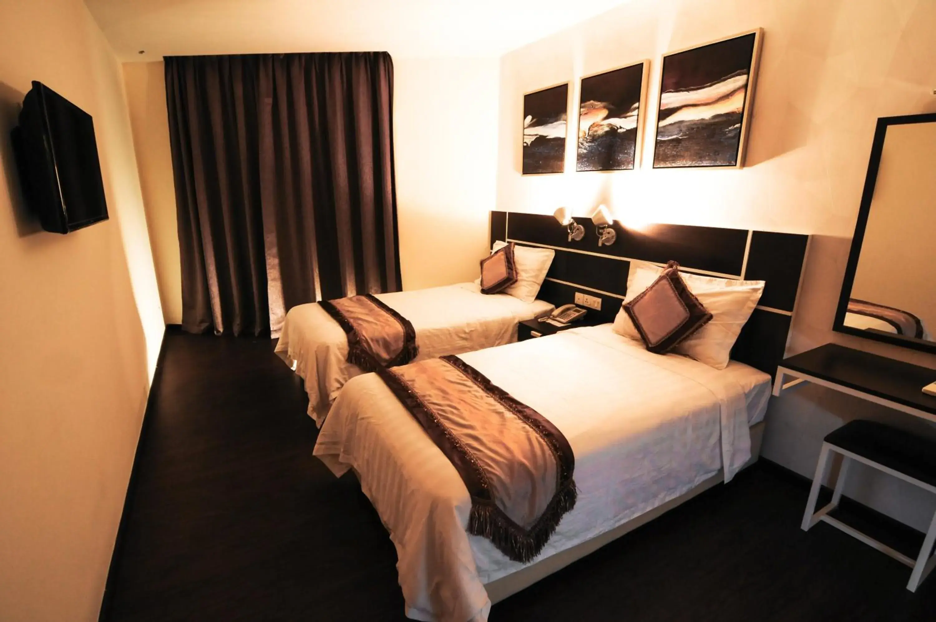 Superior Twin Room in K Garden Hotel Parit Buntar Superior Twin Room in K Garden Hotel Parit Buntar