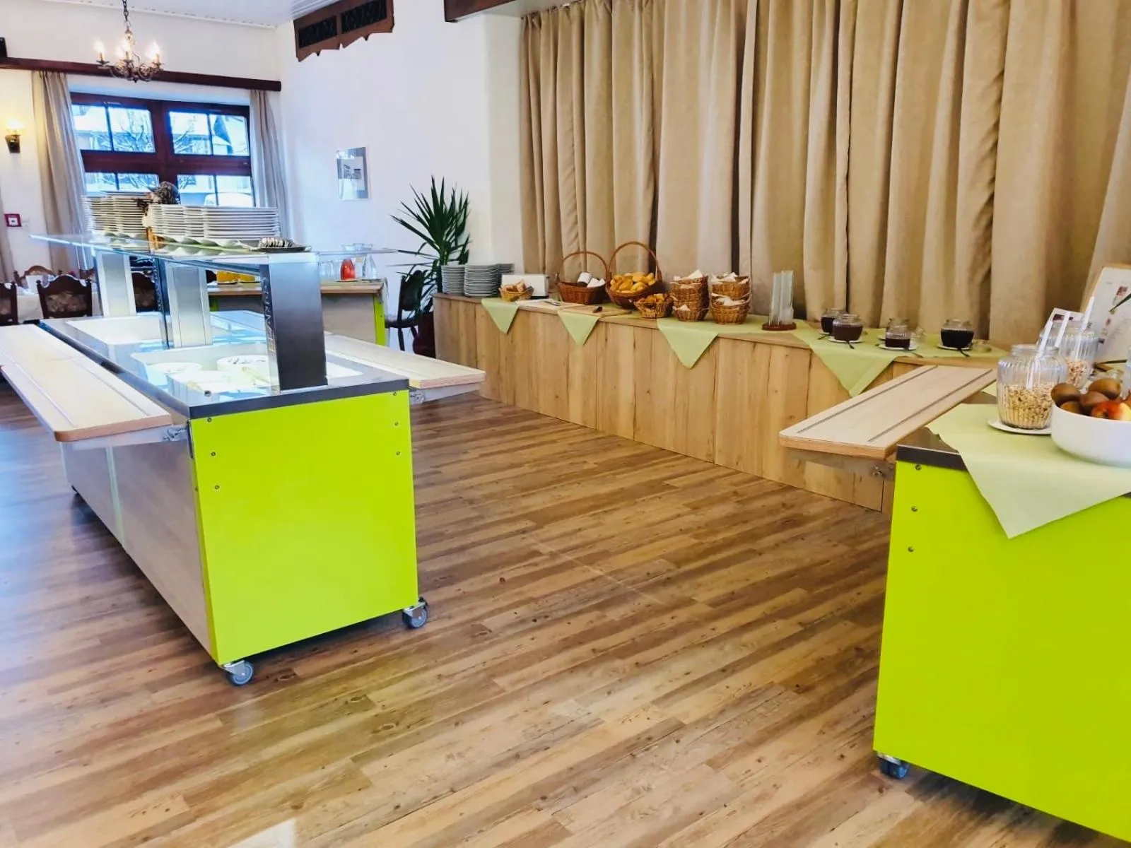 Buffet breakfast in Hotel Krone