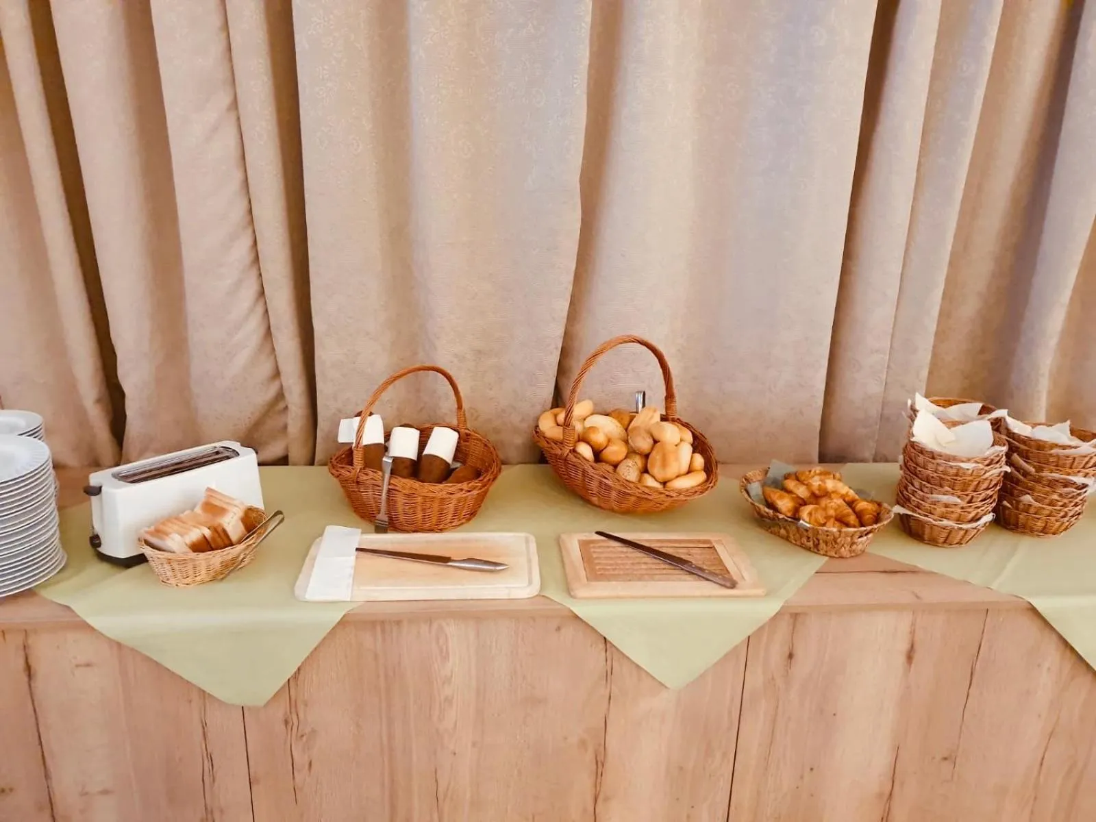 Buffet breakfast in Hotel Krone