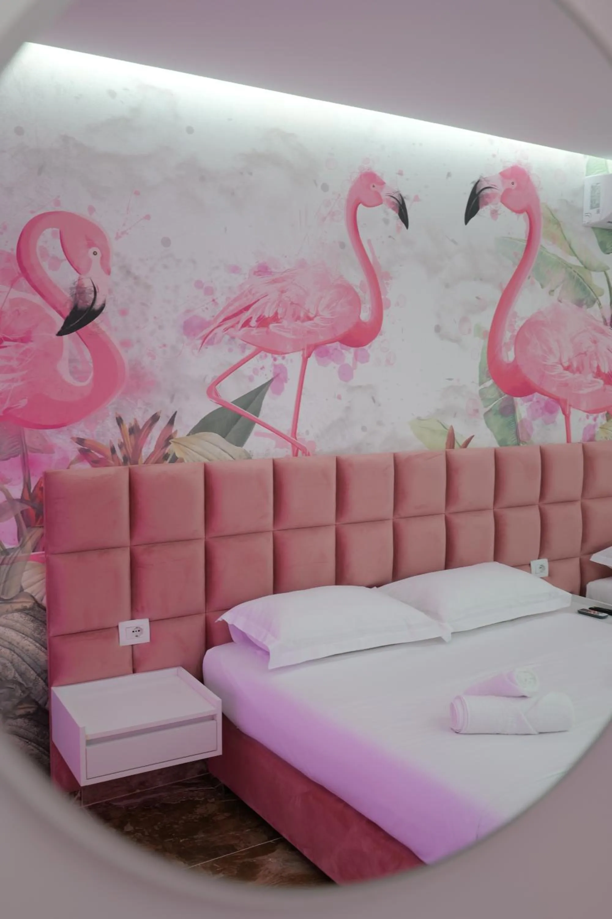 Decorative detail, Bed in La Maison Boutique Hotel