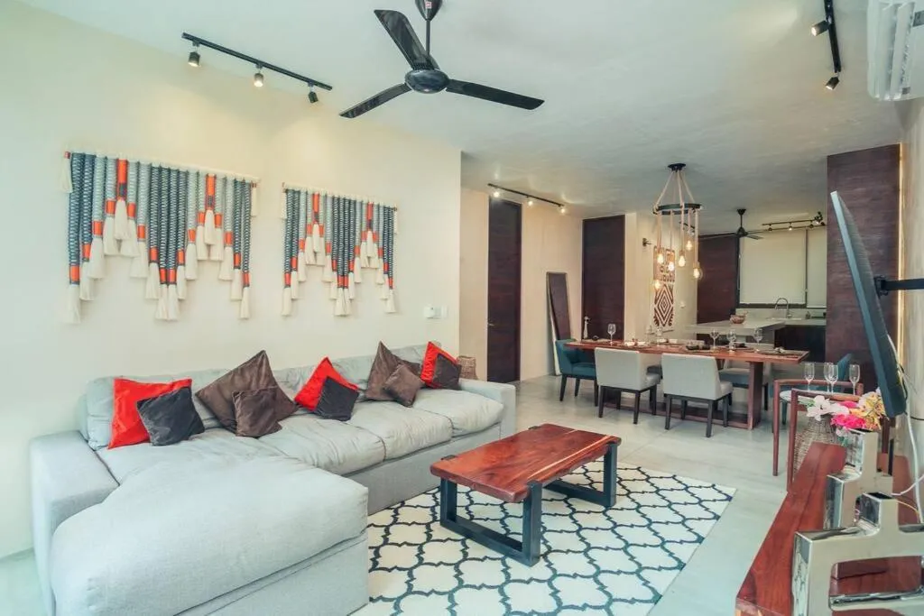 Living room in Luxury 2 BDR 2 BTH 2 Bikes Jacuzzi FibOptic WiFi.