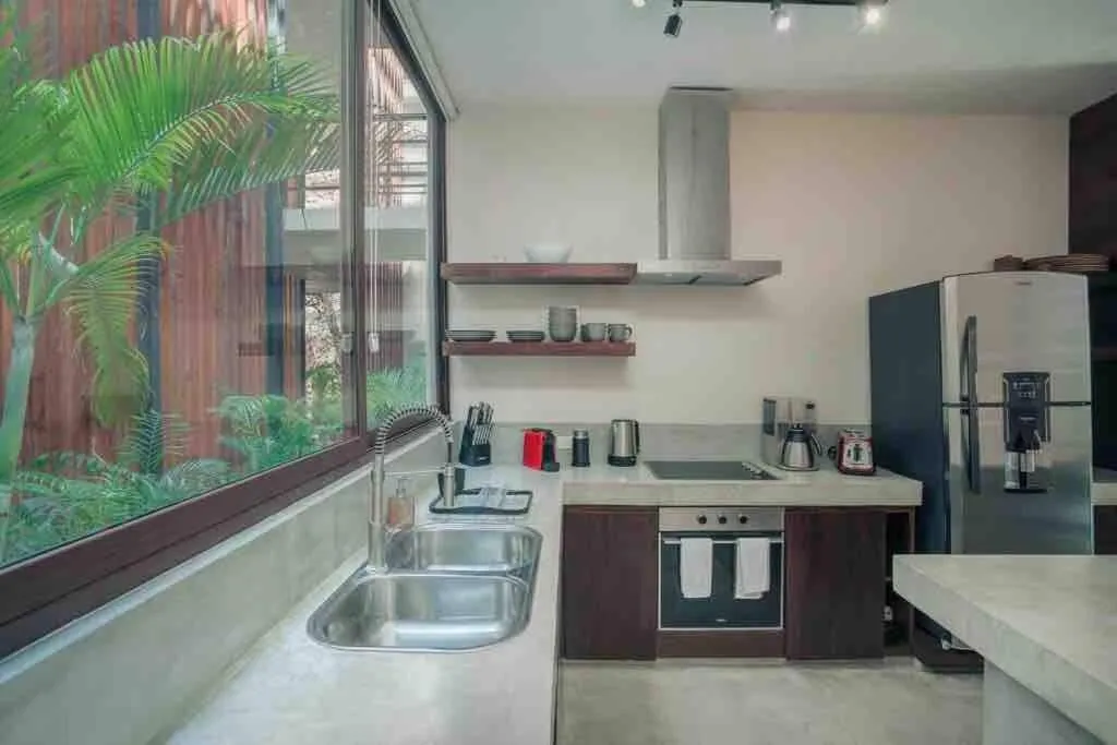 Coffee/tea facilities in Luxury 2 BDR 2 BTH 2 Bikes Jacuzzi FibOptic WiFi.