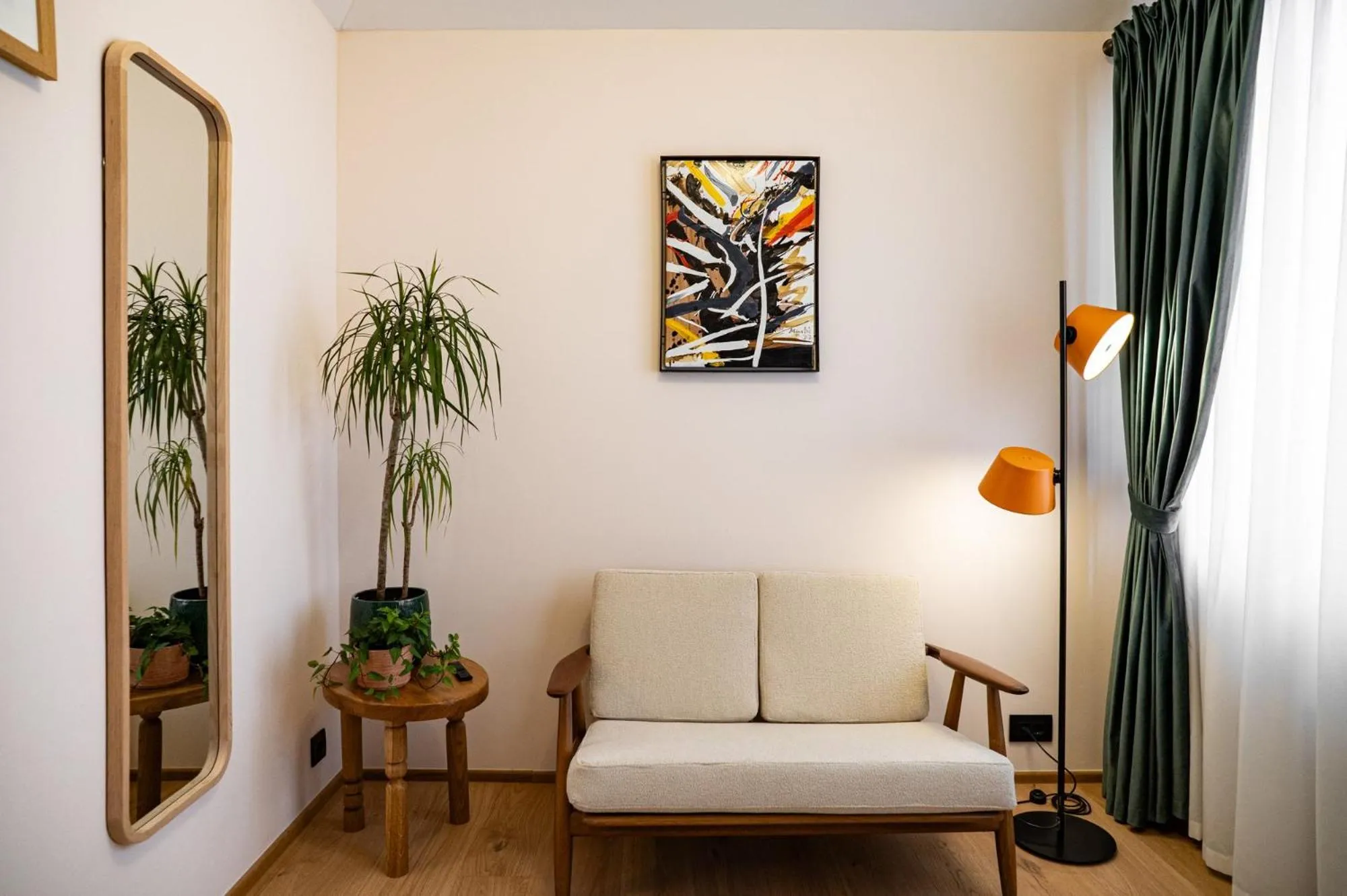 Living room in 7oaks Noble House