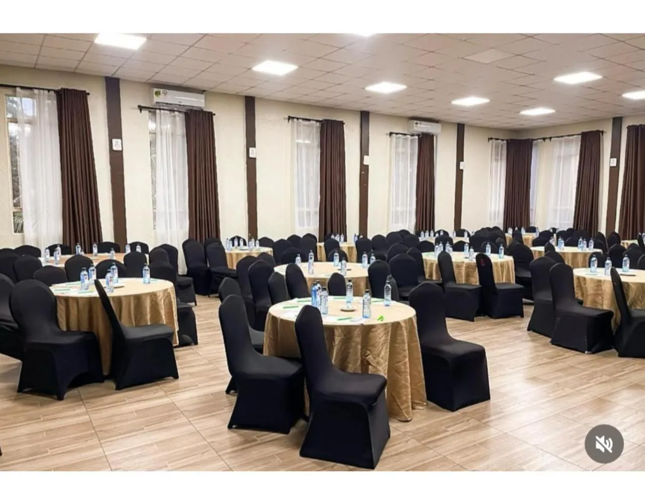 Meeting/conference room in West Wood Hotel