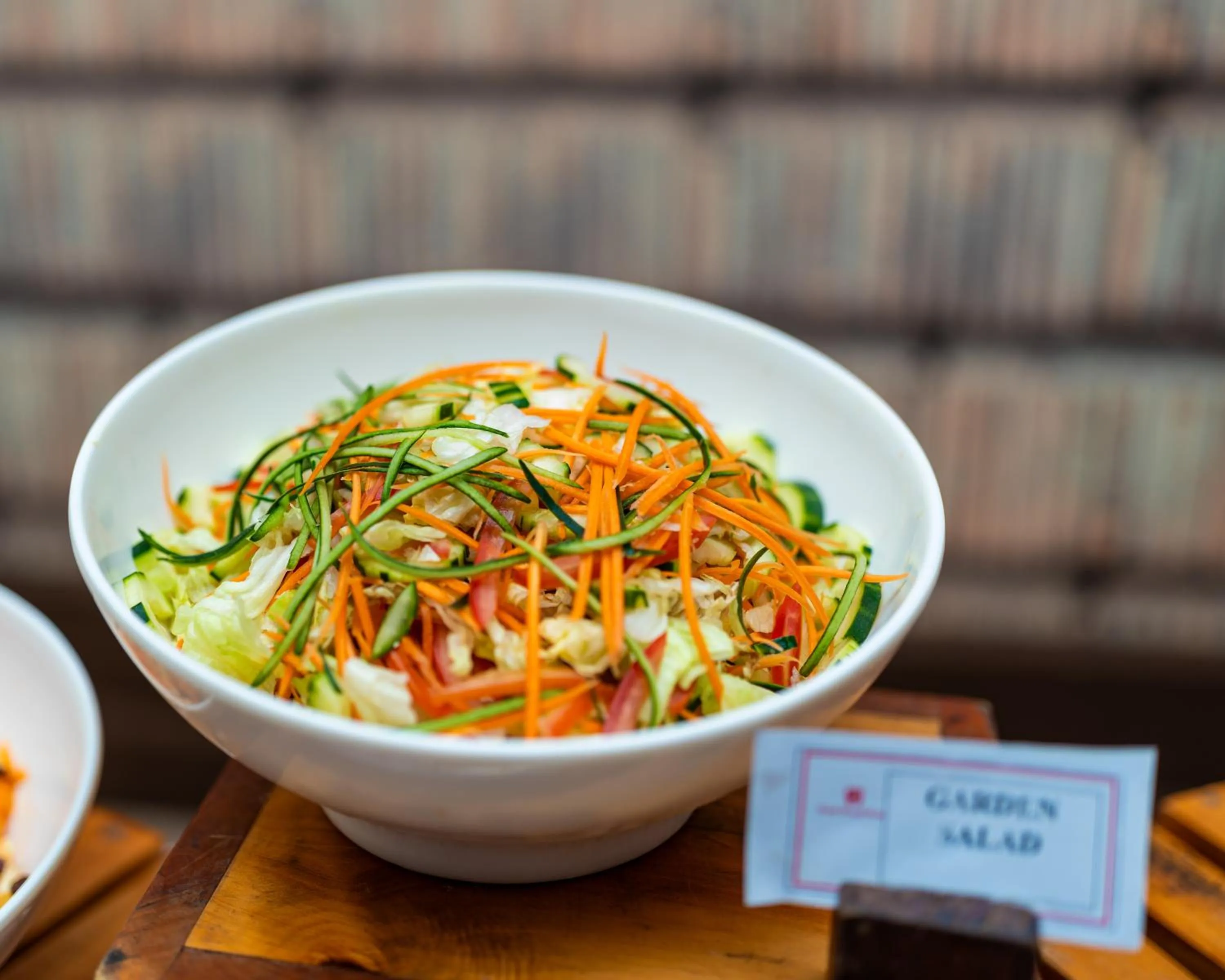 Restaurant/places to eat in West Wood Hotel