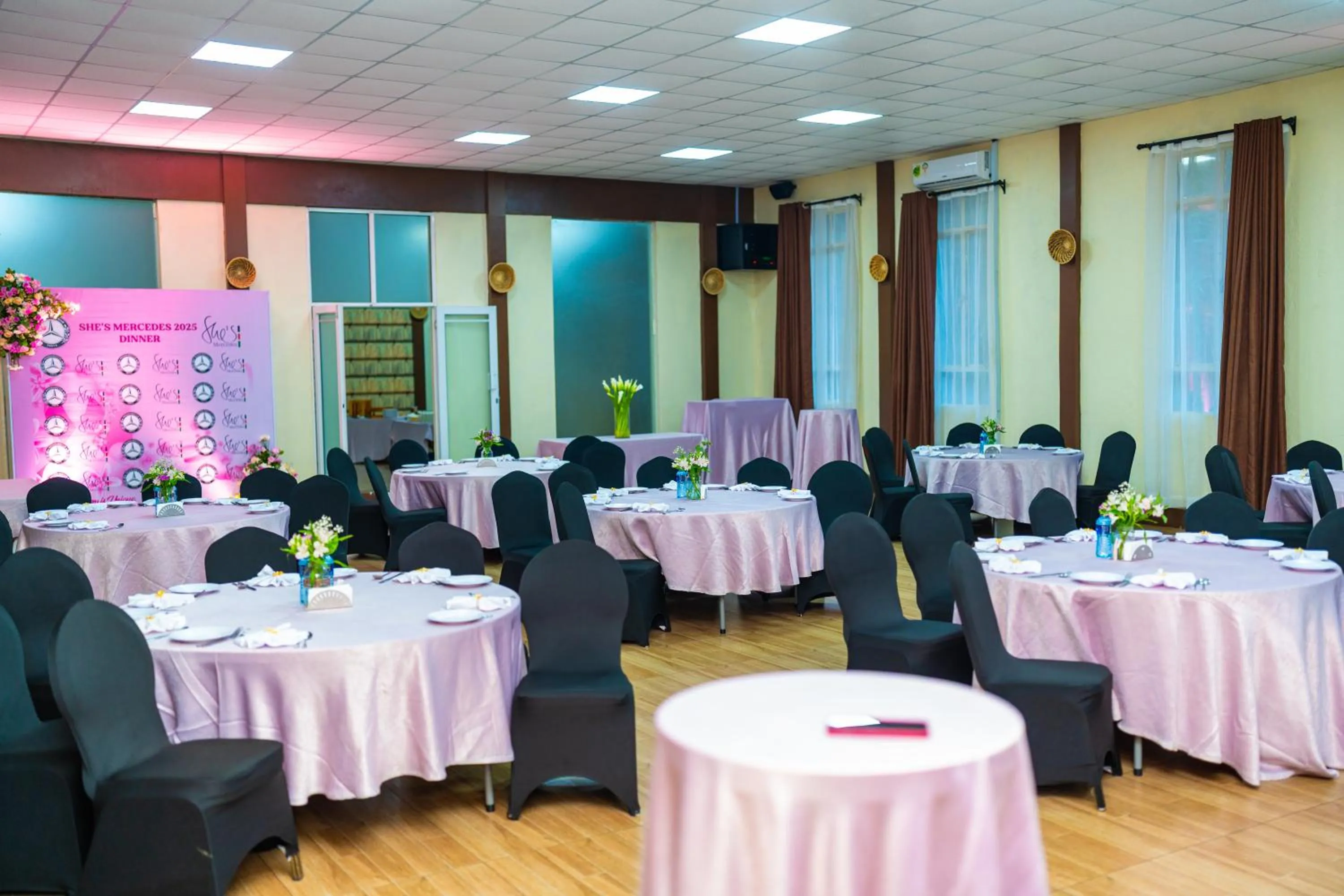 Meeting/conference room in West Wood Hotel