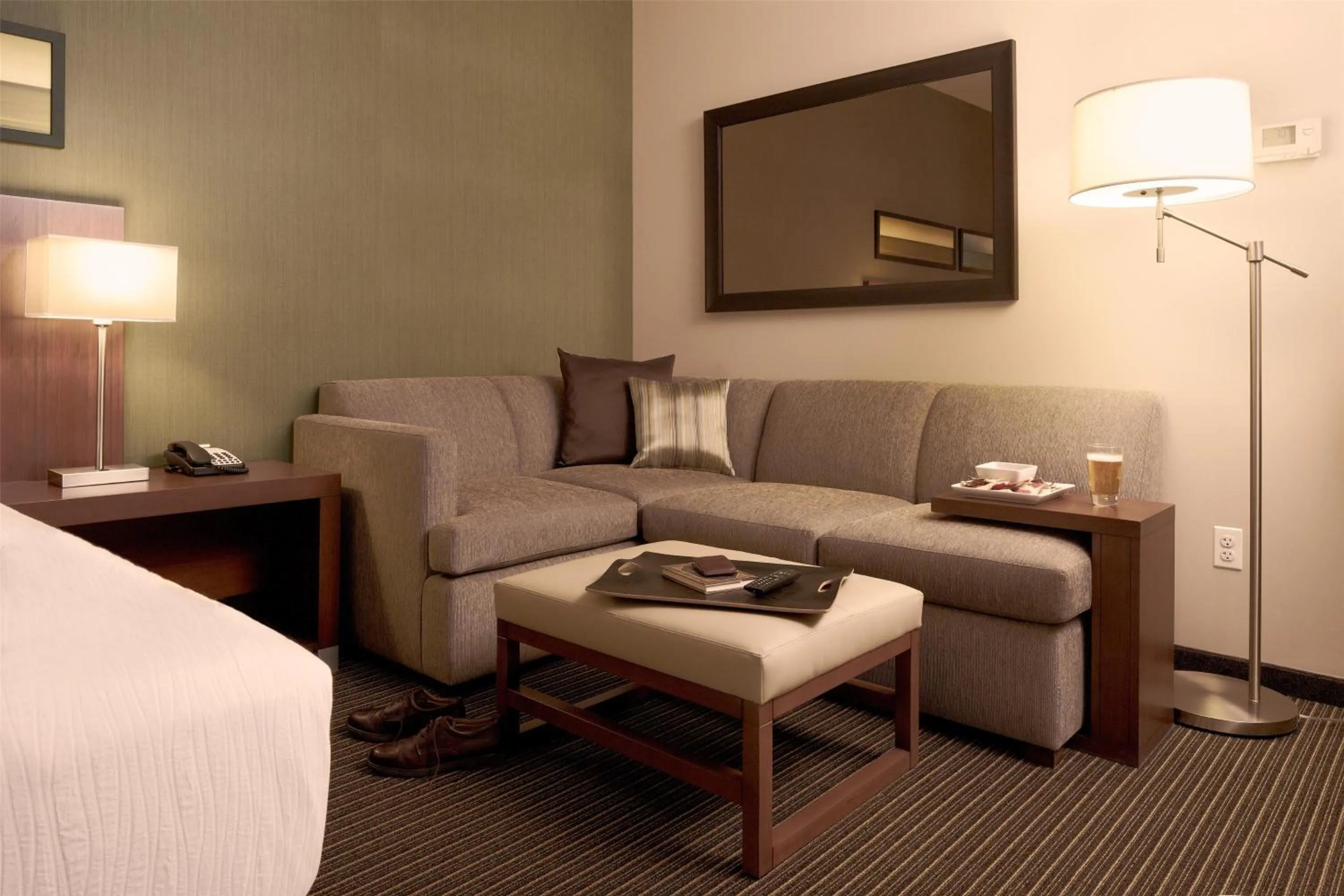 Bedroom in Hyatt Place Shenzhen Dongmen