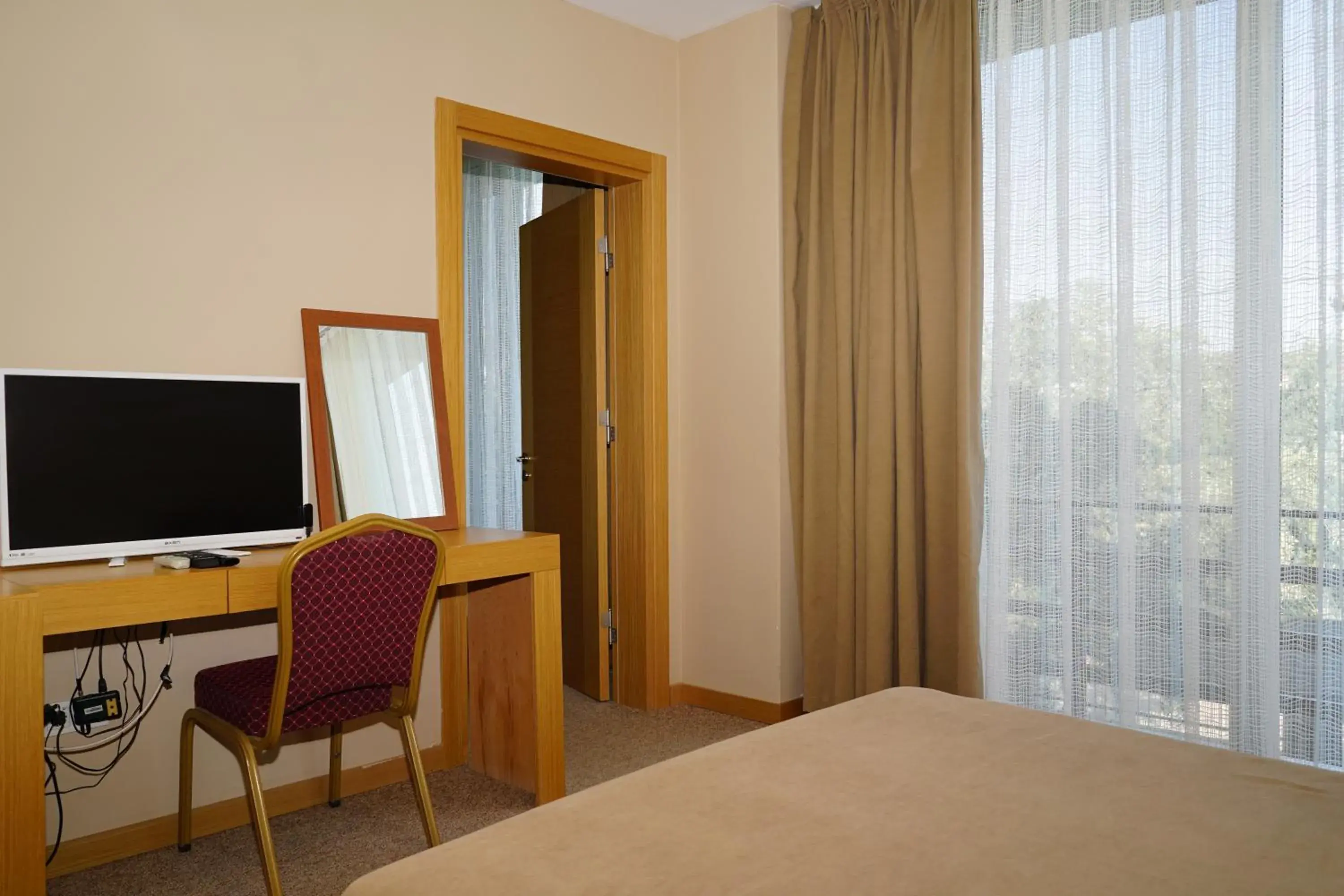 Bed in Zeytin Bahcesi Hotel Bed in Zeytin Bahcesi Hotel