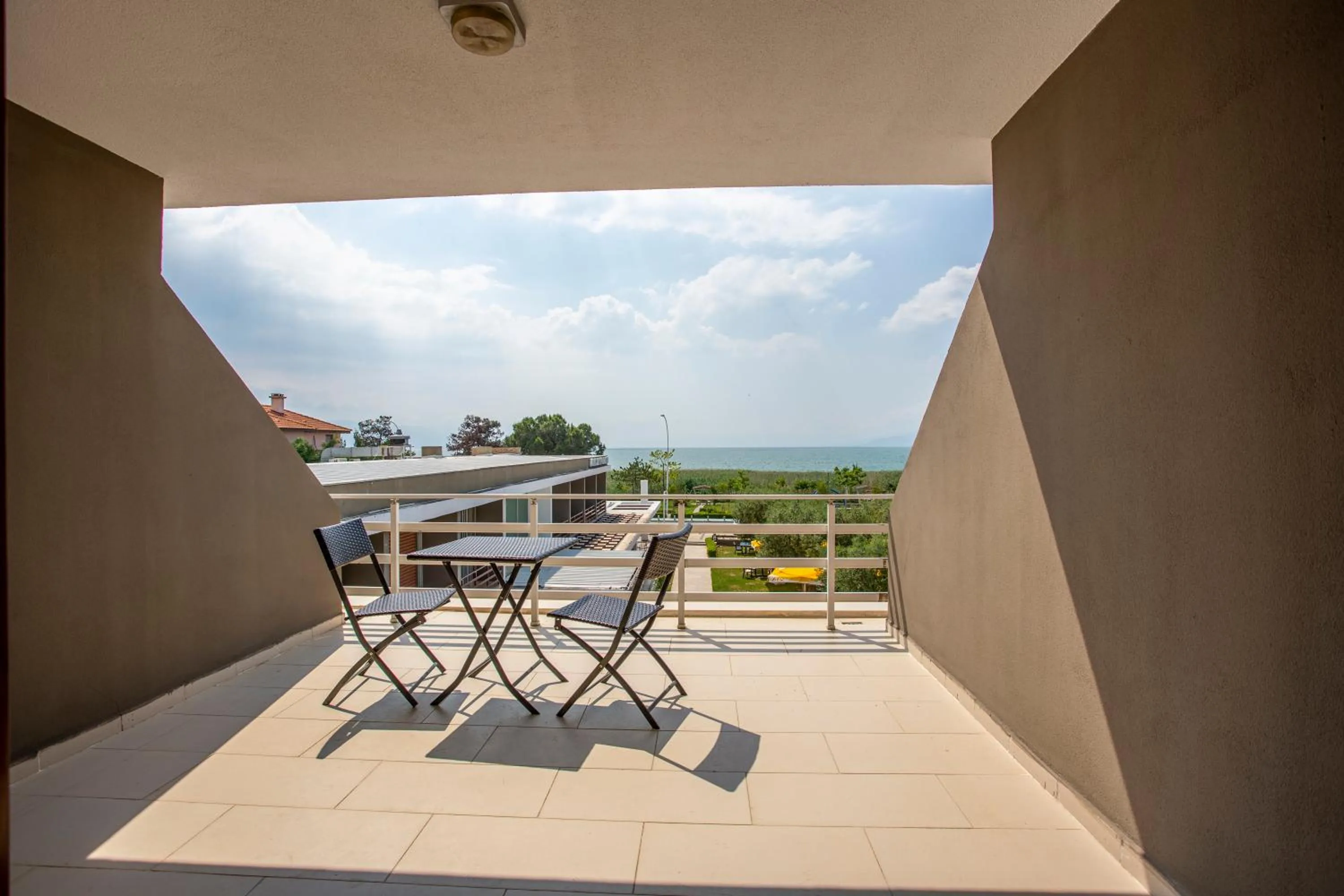 Balcony/Terrace in Zeytin Bahcesi Hotel