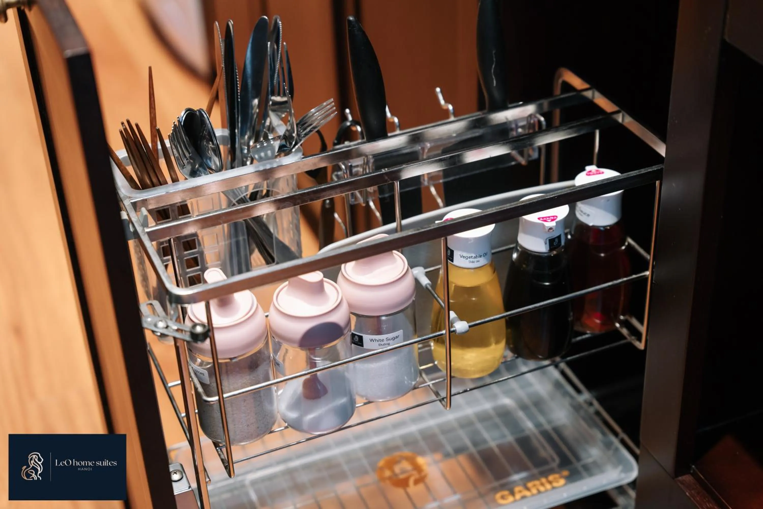 Kitchen or kitchenette in High-ser Apt w Greenview, Projector and 2BR incenter - So warmly and spacious