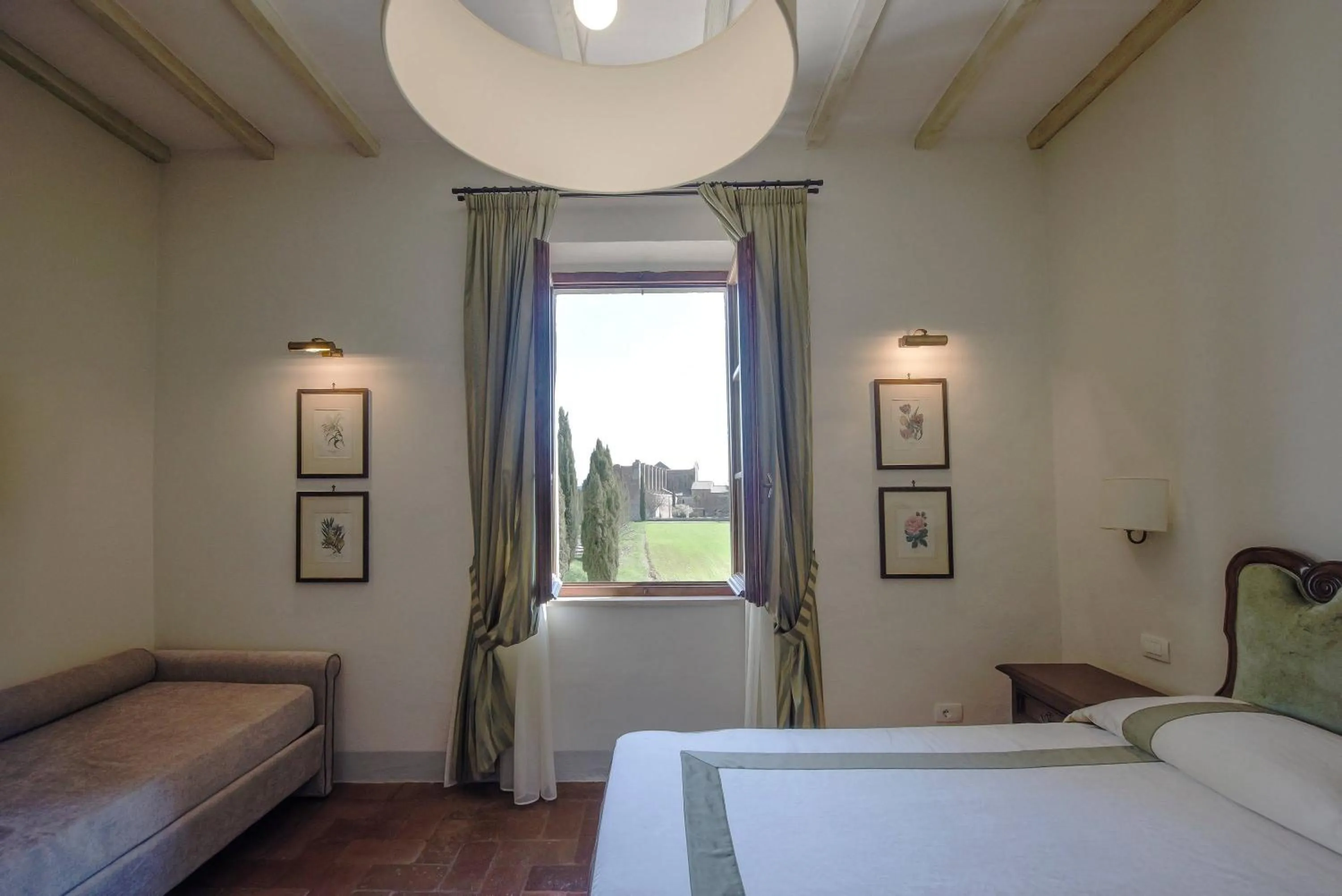 Bed in Agriturismo San Galgano