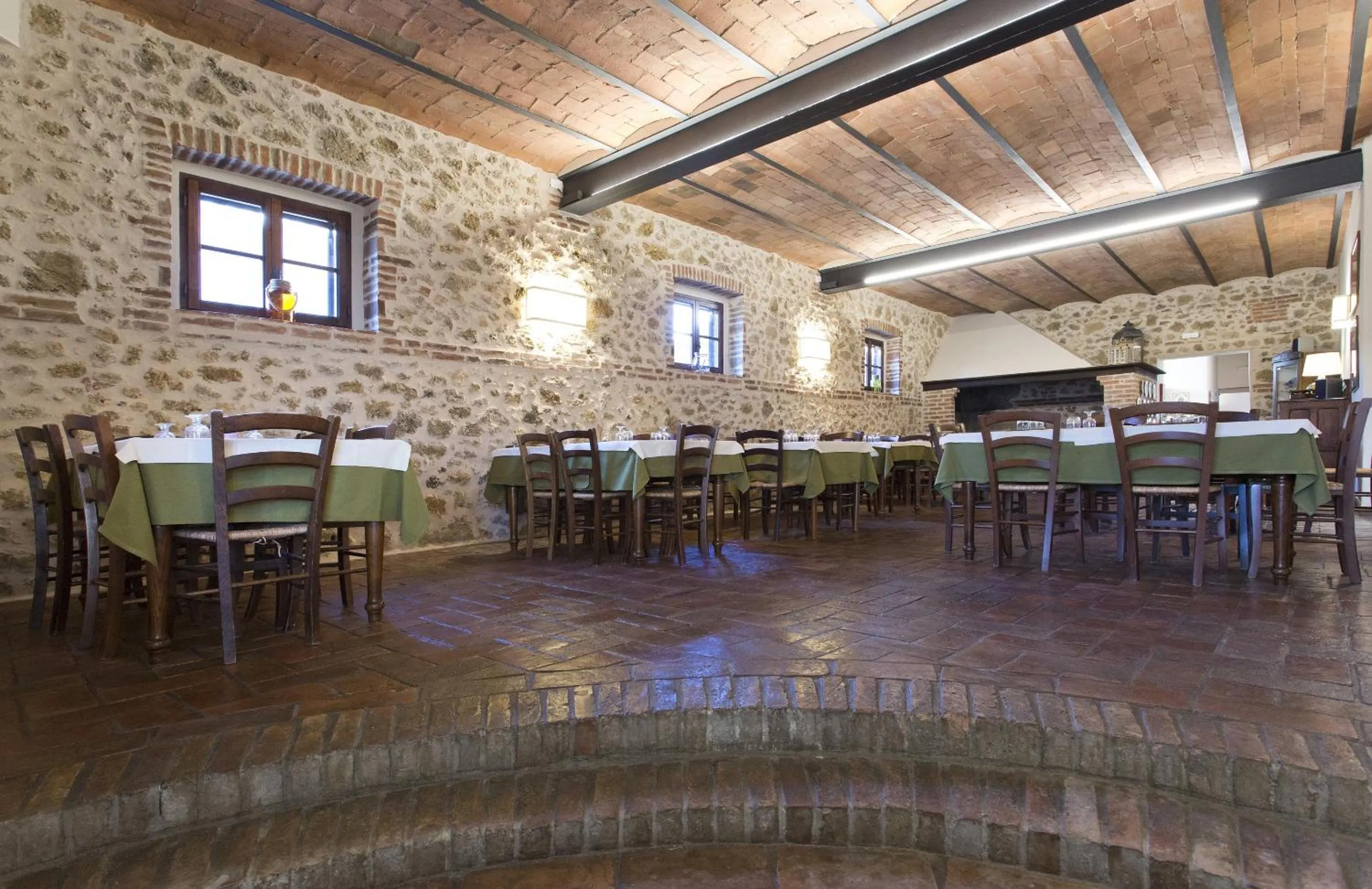 Restaurant/places to eat in Agriturismo San Galgano