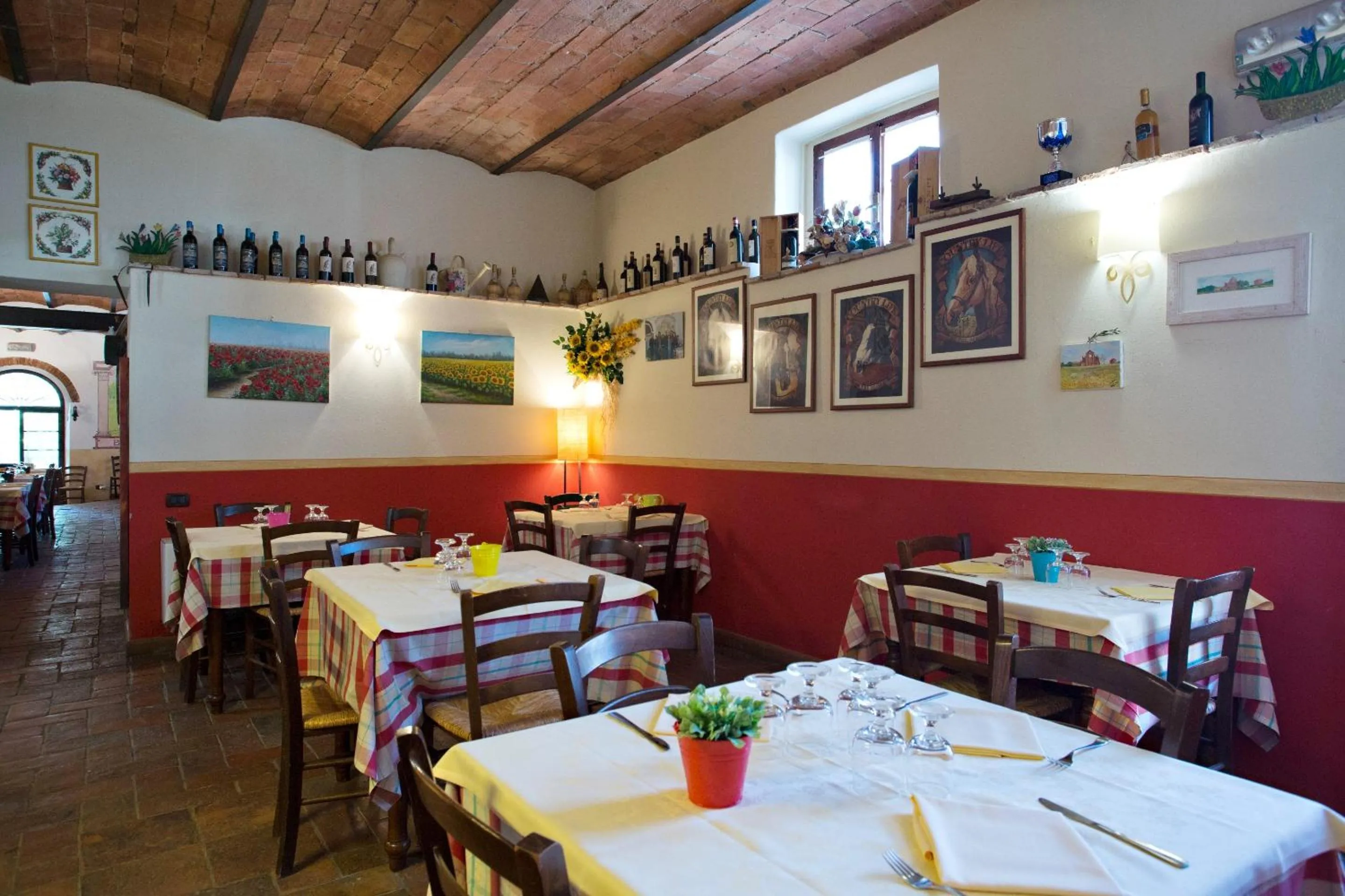 Restaurant/places to eat in Agriturismo San Galgano
