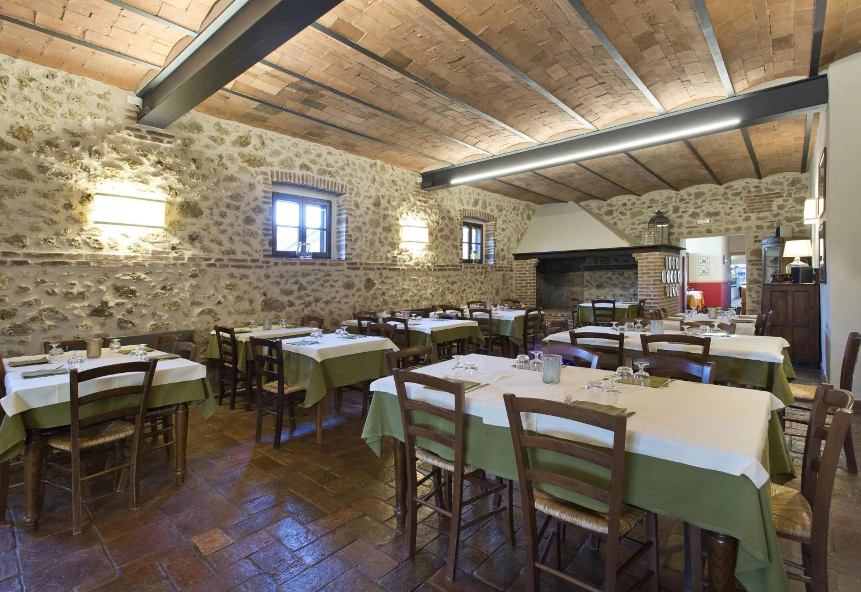 Restaurant/places to eat in Agriturismo San Galgano