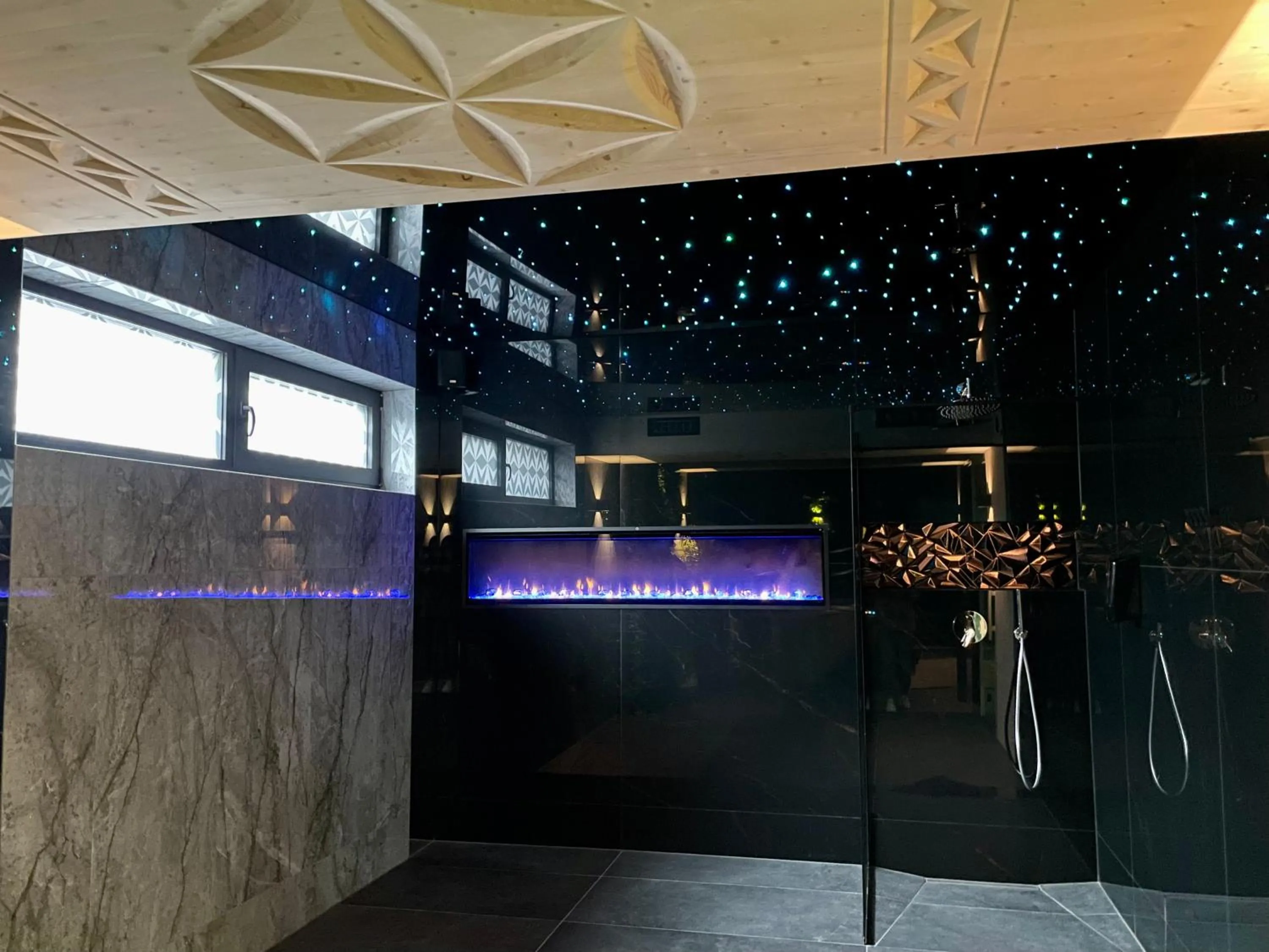 Hot Tub in Apart-Center Złota Residence
