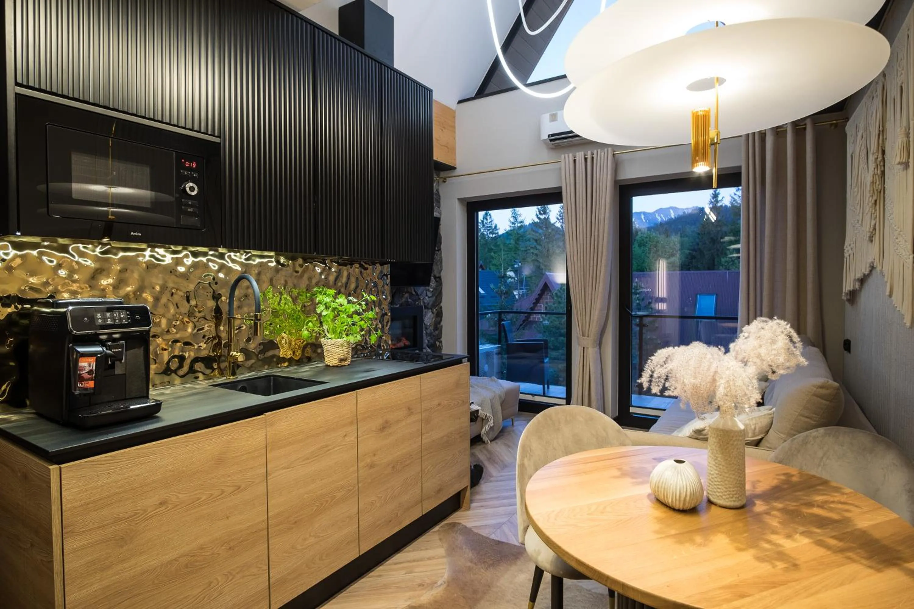 Kitchen or kitchenette in Apart-Center Złota Residence