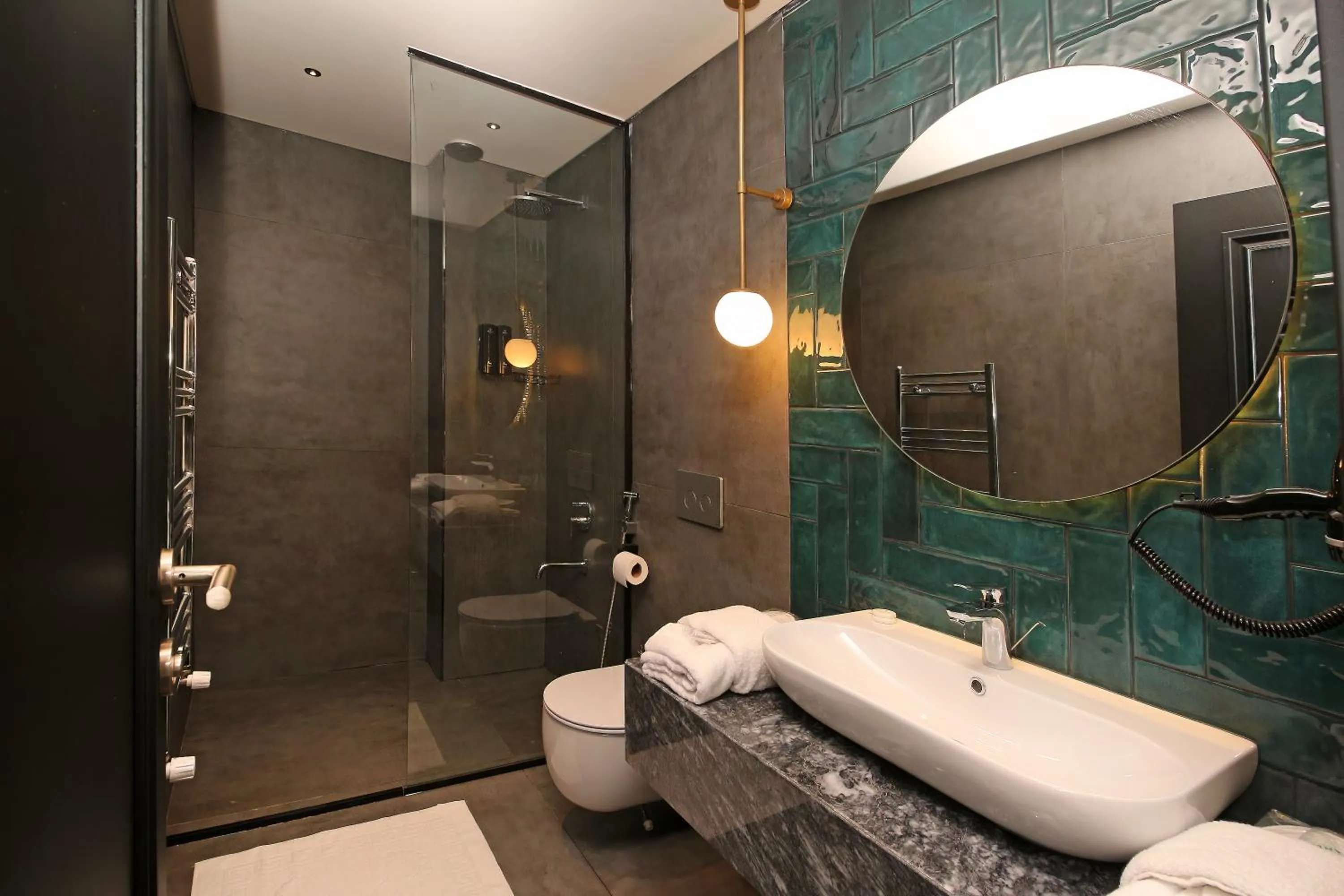 Shower in İnanlar City Hotel